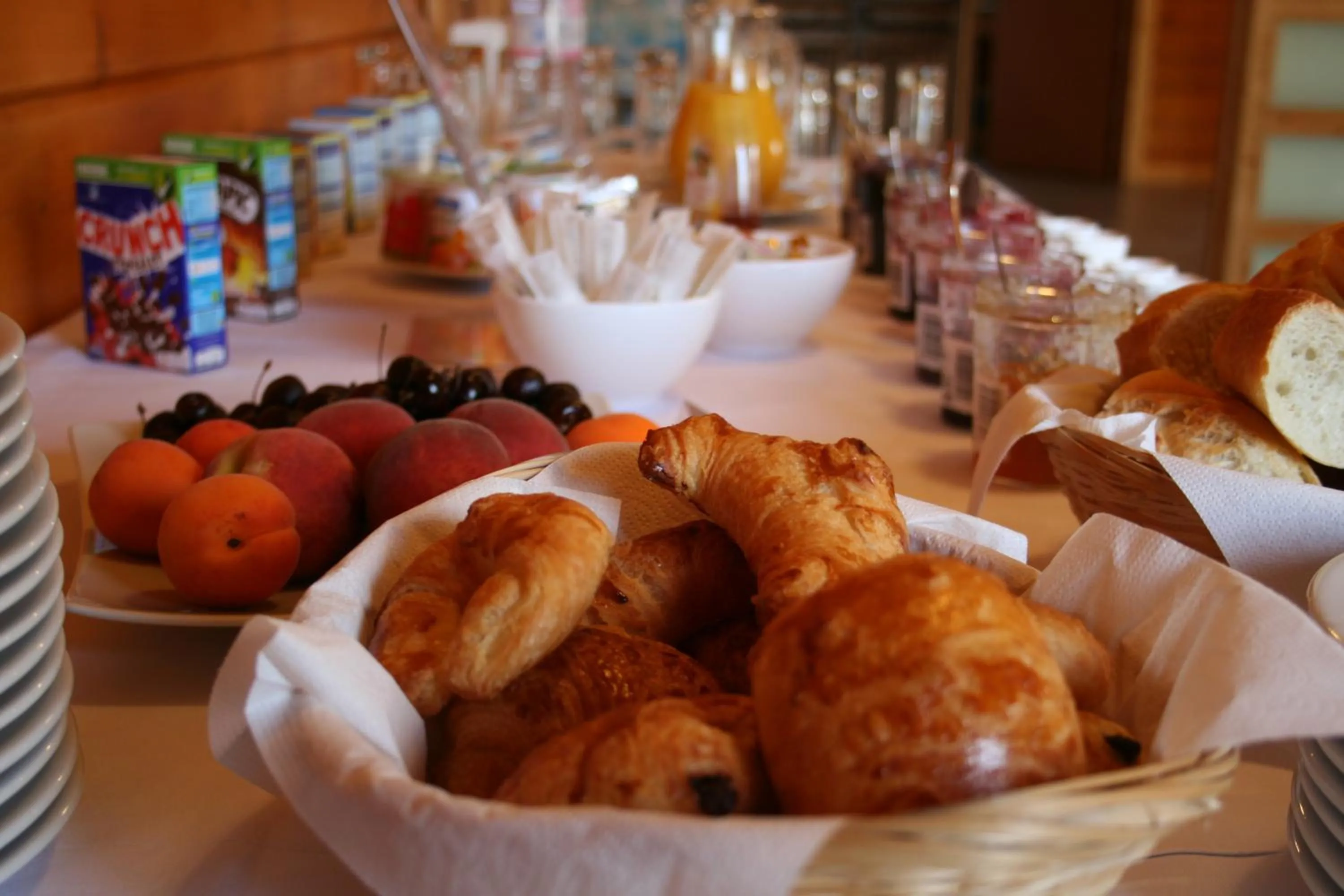 Restaurant/places to eat in Hôtel Valery