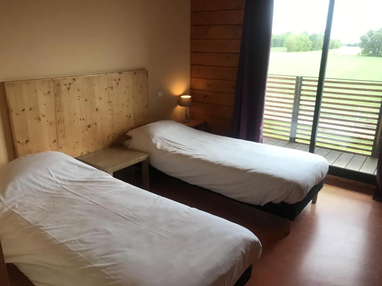 Photo of the whole room, Bed in Hôtel Valery