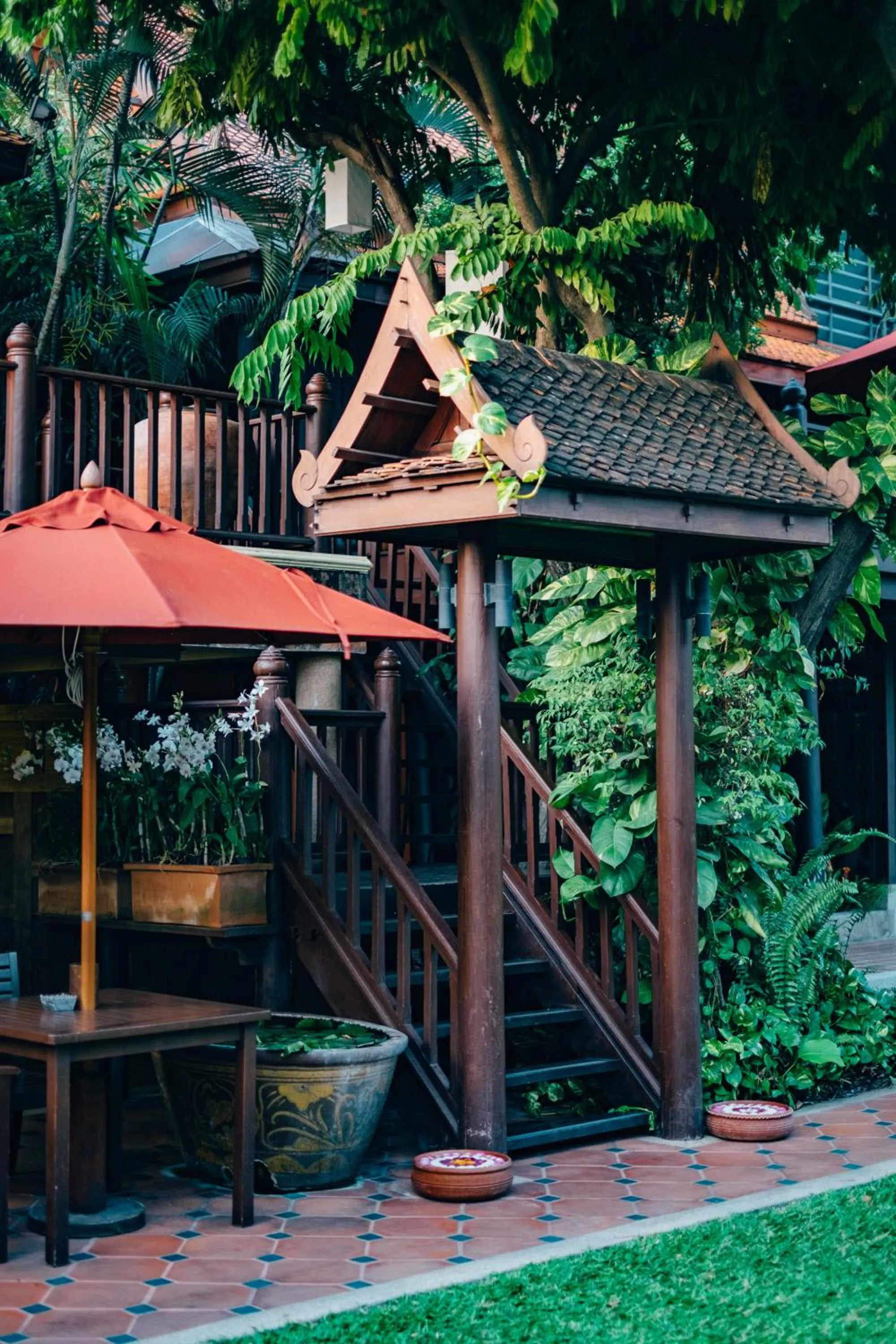 Patio in Chakrabongse Villas