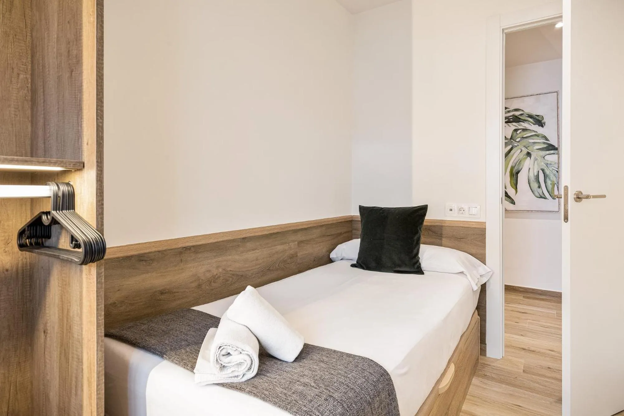 Bed in Sitges Group Calm Beach