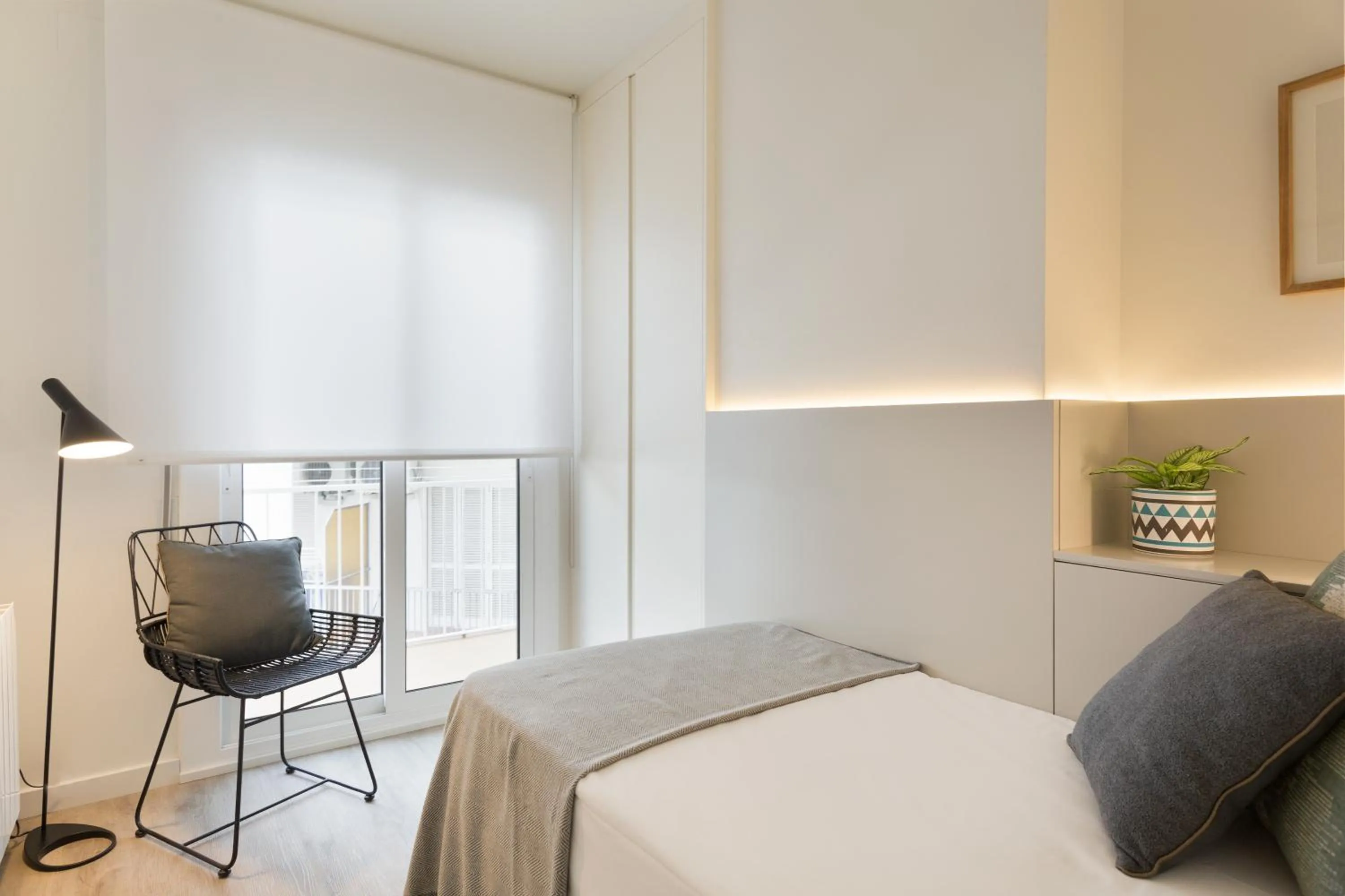 Photo of the whole room, Bed in Sitges Group Calm Beach