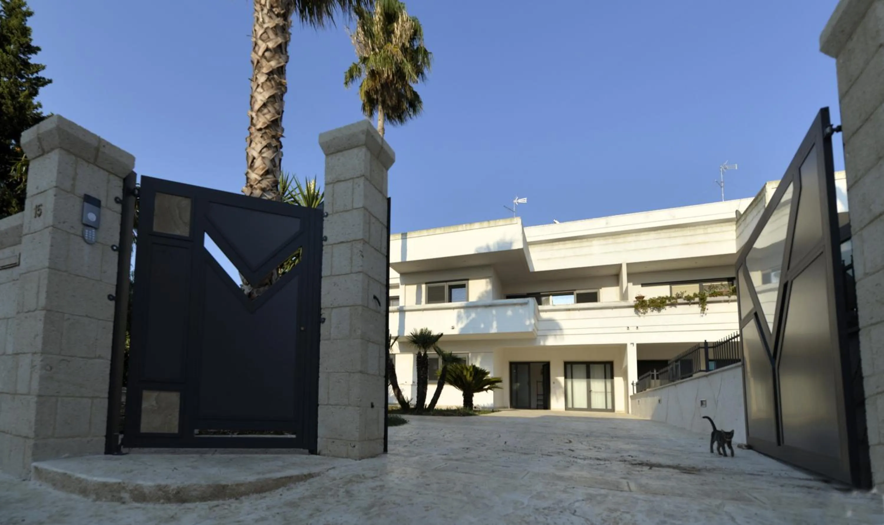 Facade/entrance in B&B dei Ciclopi