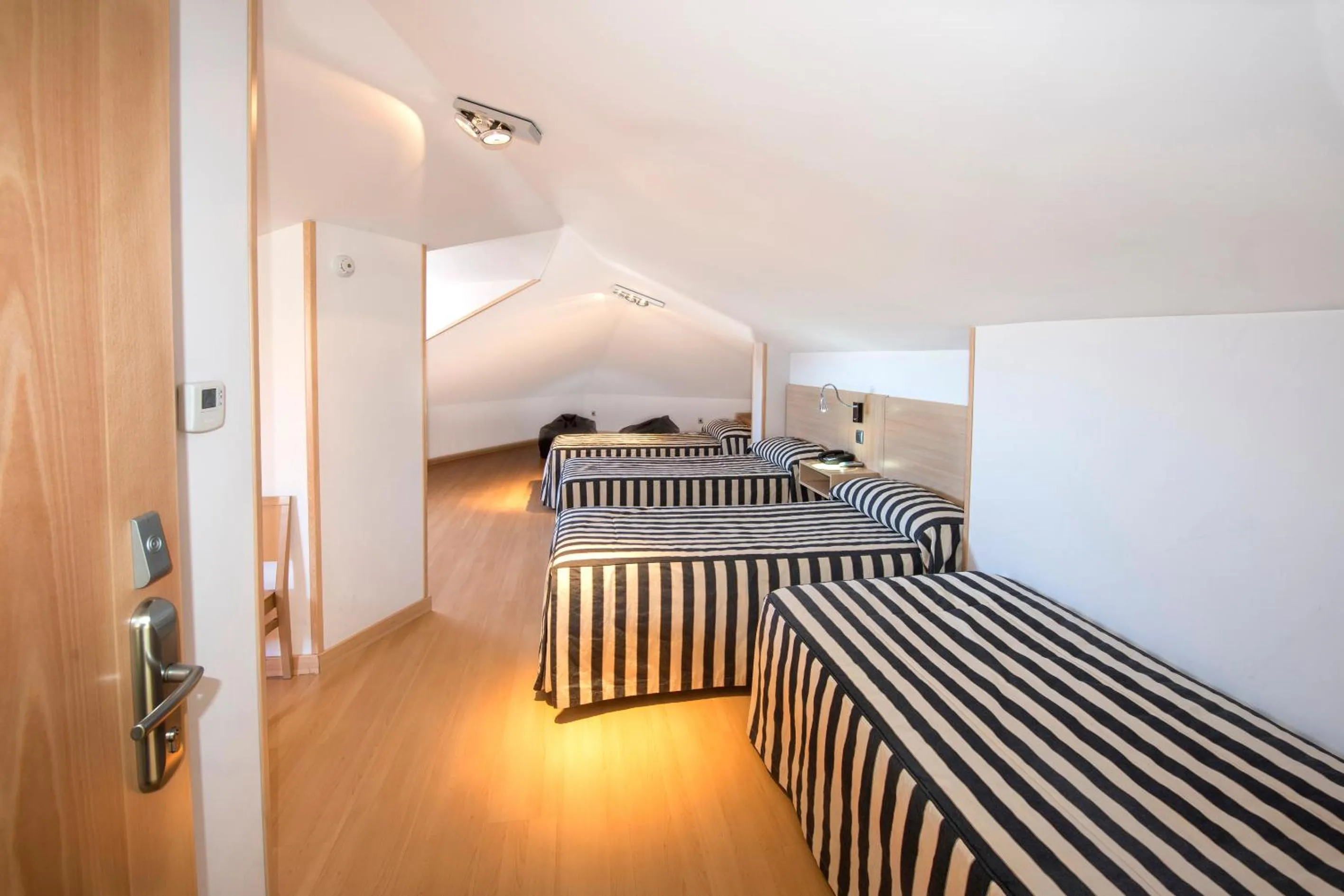 Bed in Hotel Puerta de la Santa