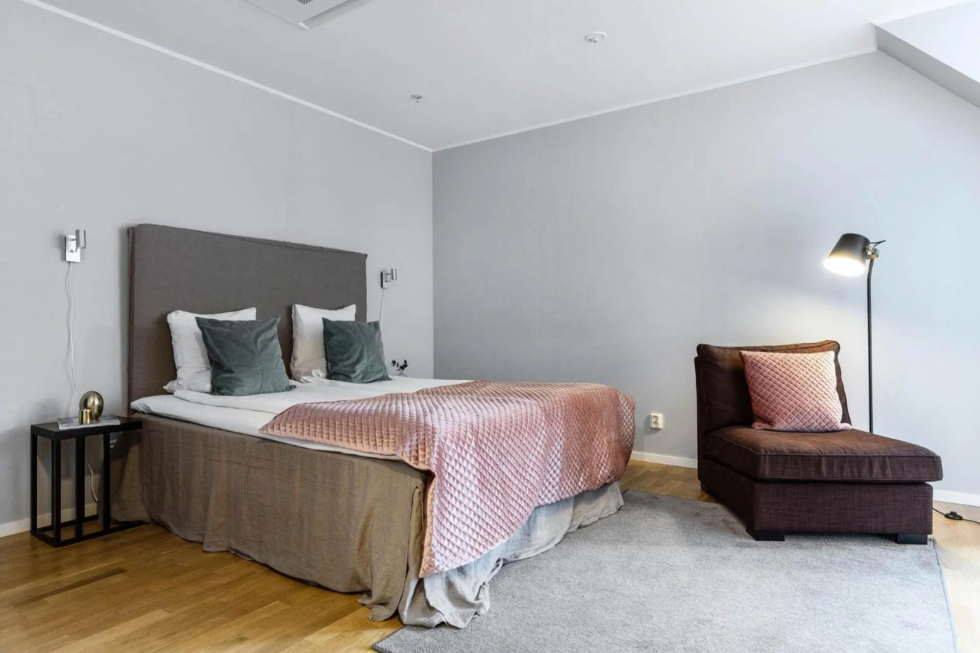 Bedroom, Bed in Biz Apartment Gärdet