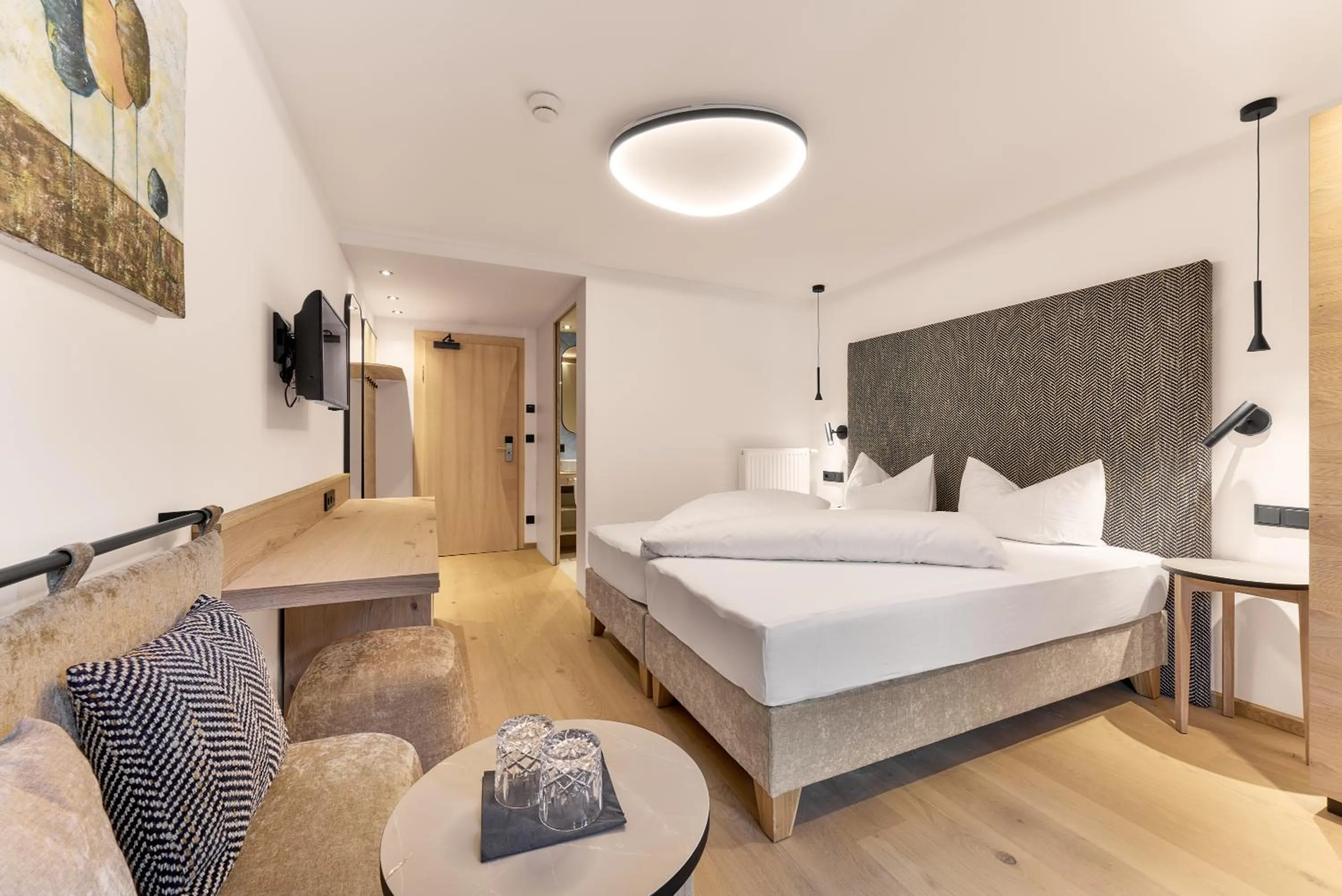 Bed in Quality Hosts Arlberg - Hotel Goldenes Kreuz B&B