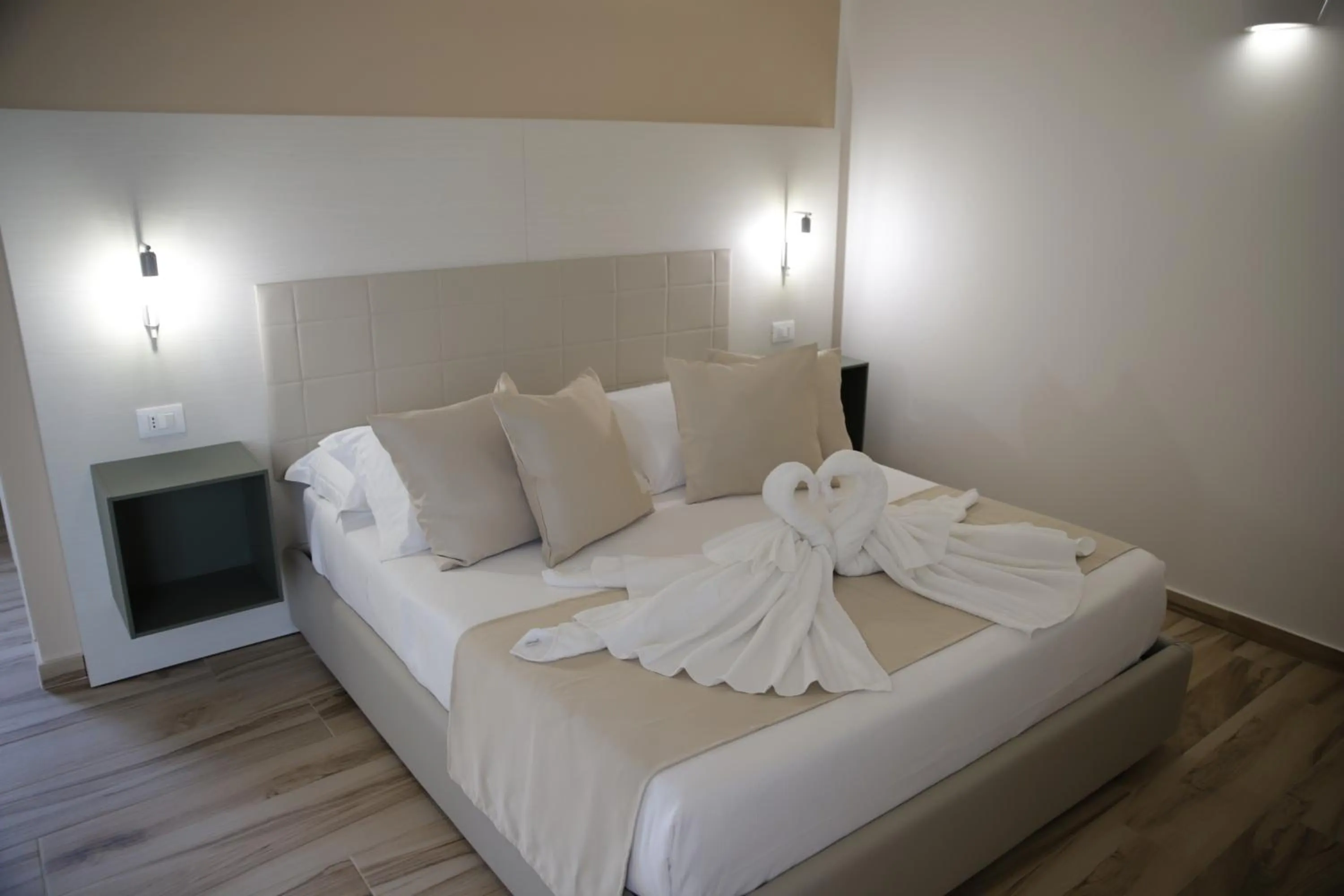 Bedroom, Bed in Oasi Guzzetta Hotel&Case Vacanze