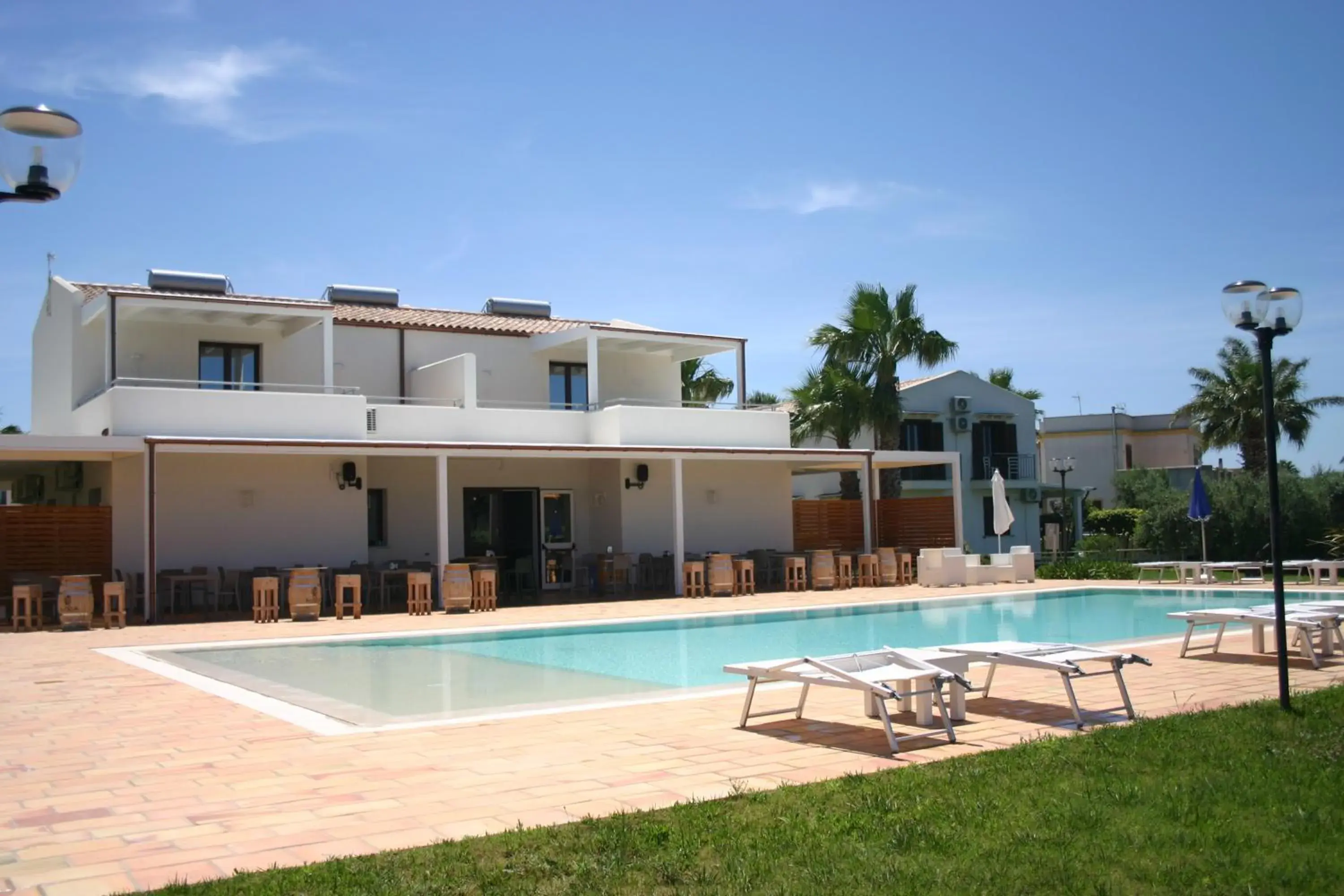 Property building in Oasi Guzzetta Hotel&Case Vacanze Property building in Oasi Guzzetta Hotel&Case Vacanze