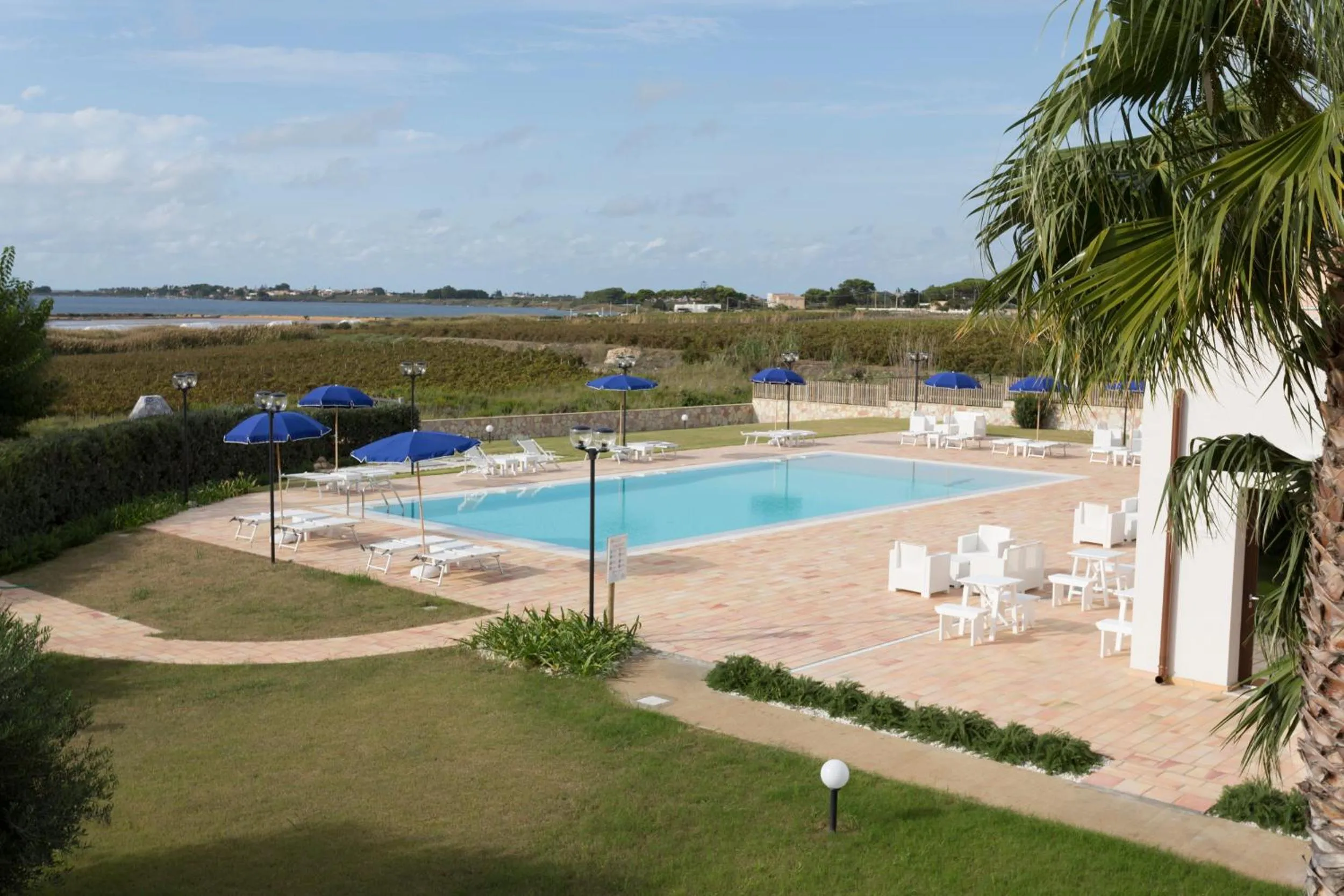 Pool view in Oasi Guzzetta Hotel&Case Vacanze