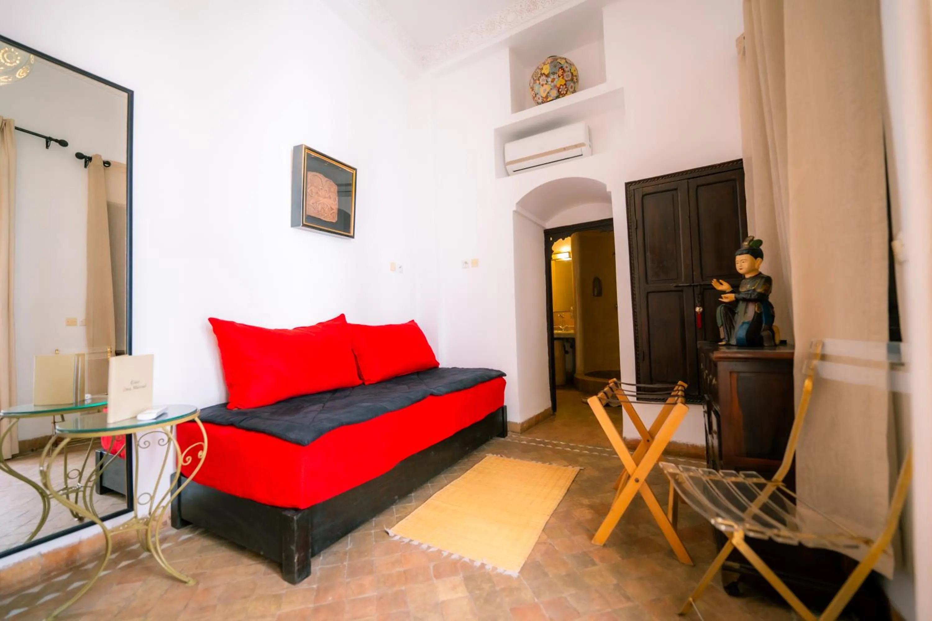 Photo of the whole room in Riad Dar Massai