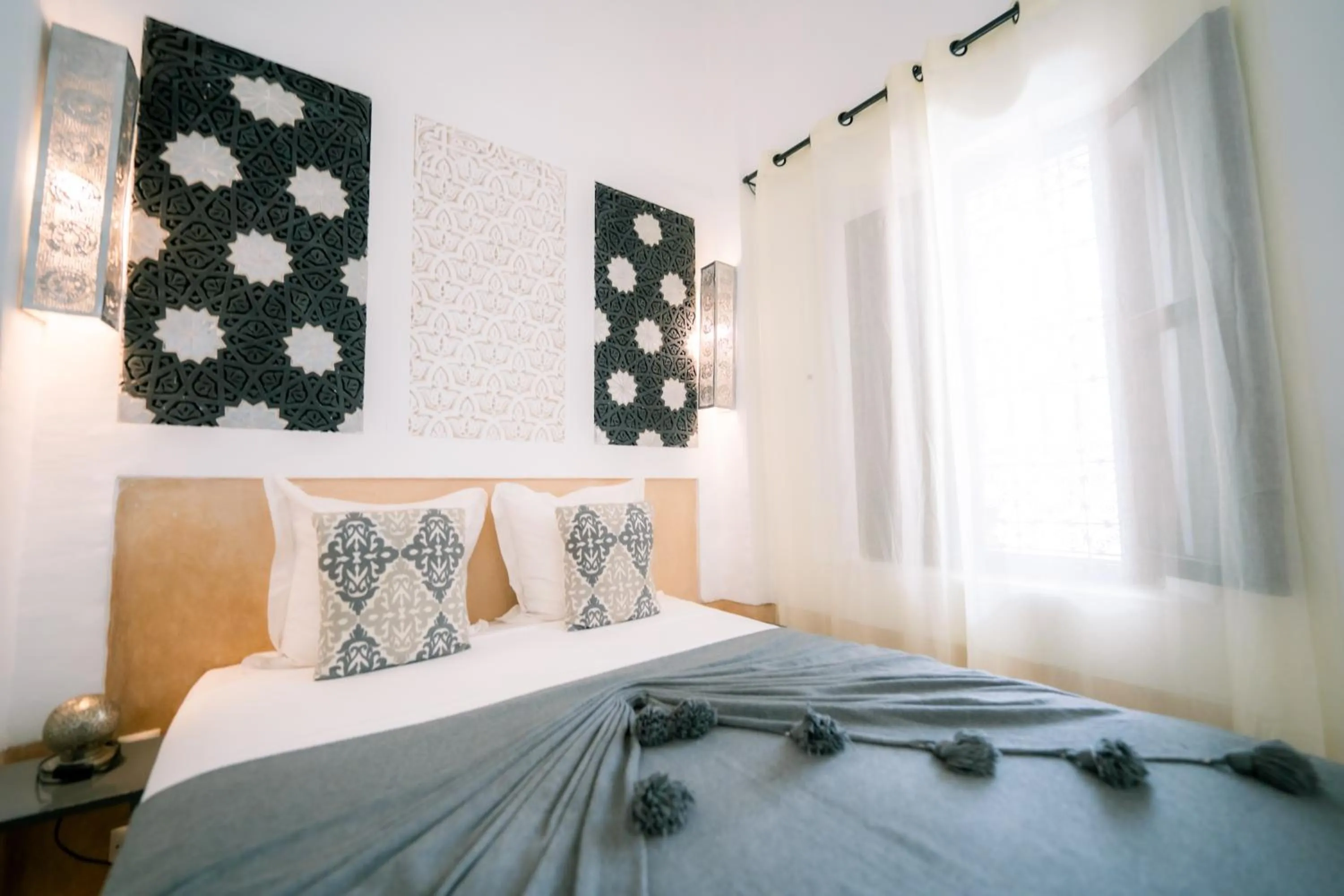 Decorative detail, Bed in Riad Dar Massai