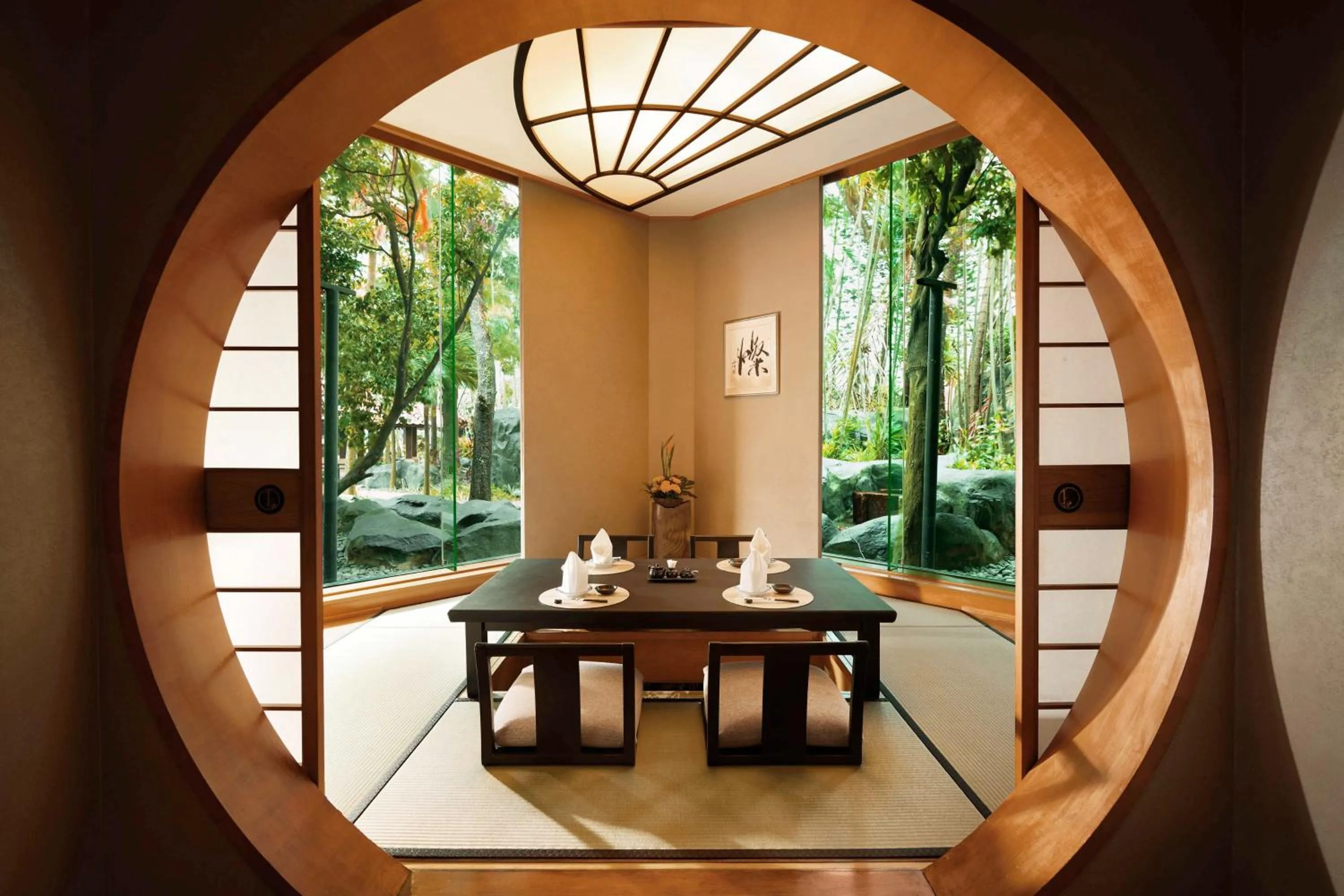 Restaurant/places to eat in Hilton Kuala Lumpur