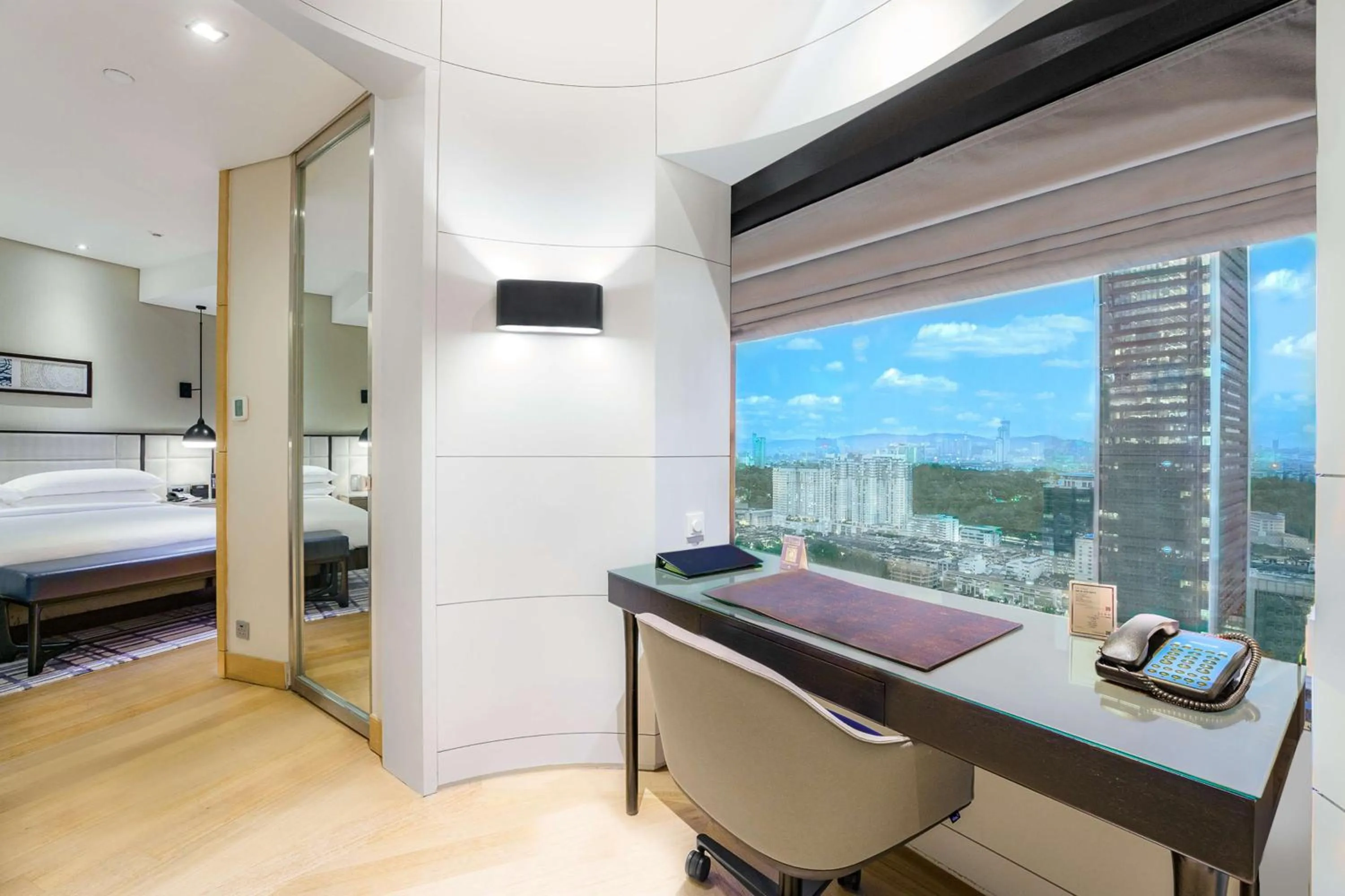 Bedroom, Bed in Hilton Kuala Lumpur