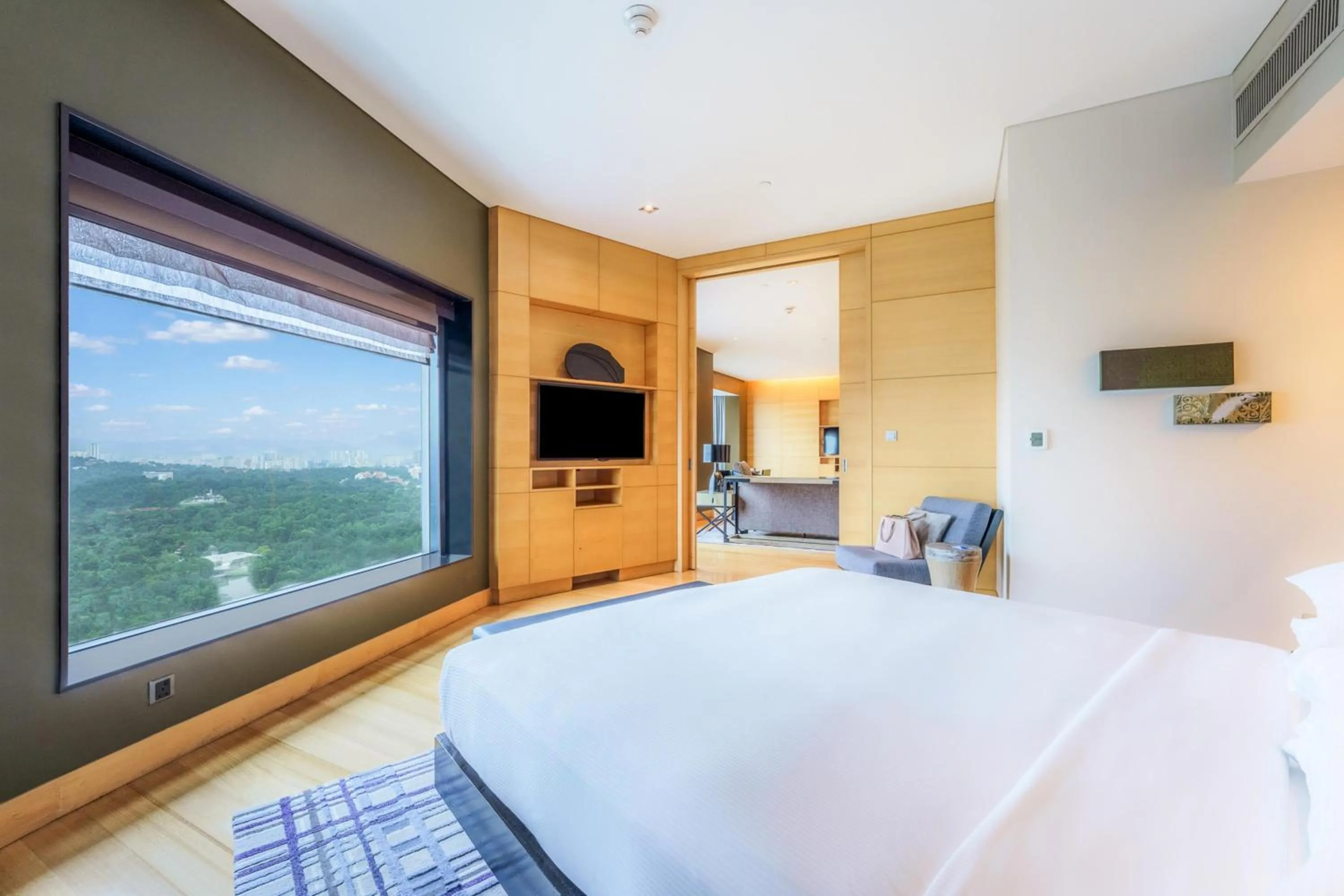 View (from property/room), Bed in Hilton Kuala Lumpur