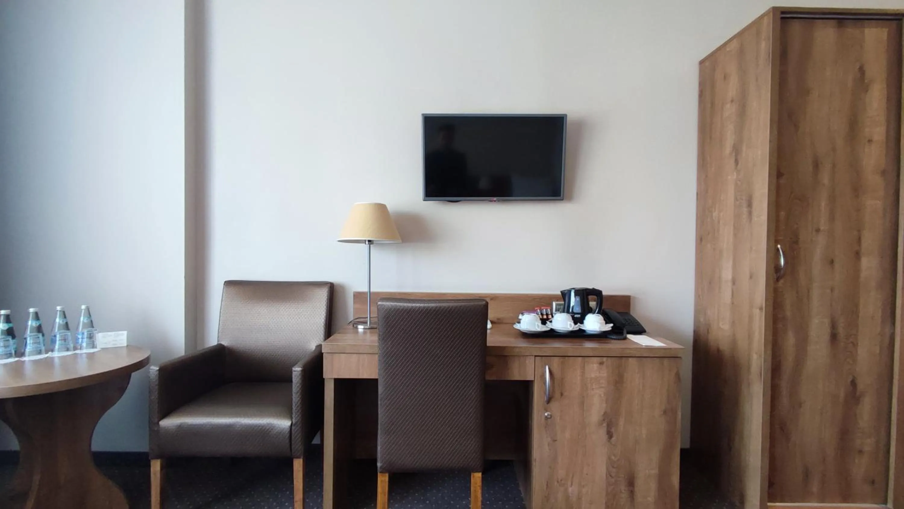 TV and multimedia in Hotel Gem