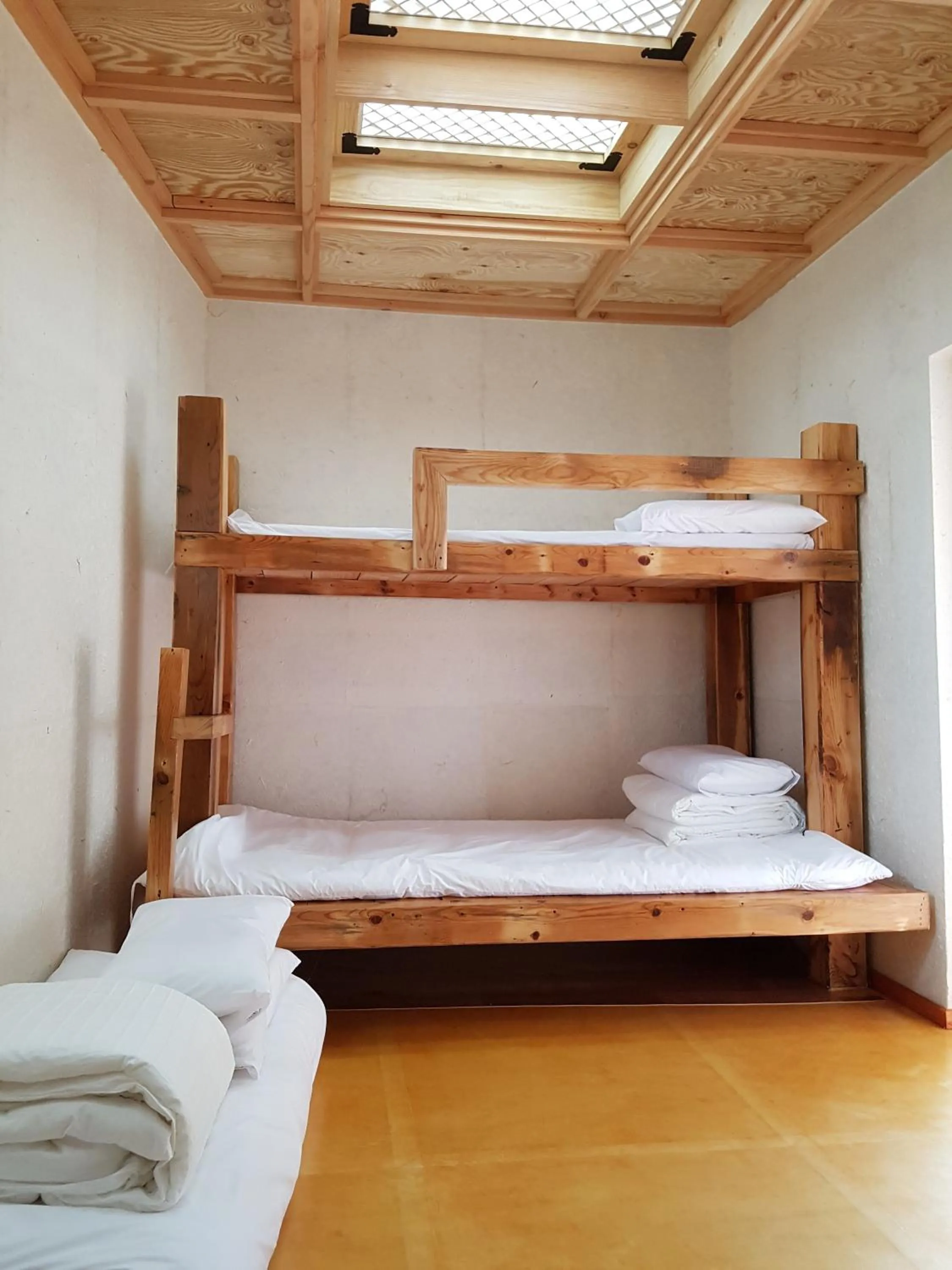 bunk bed, Bed in The Hanok