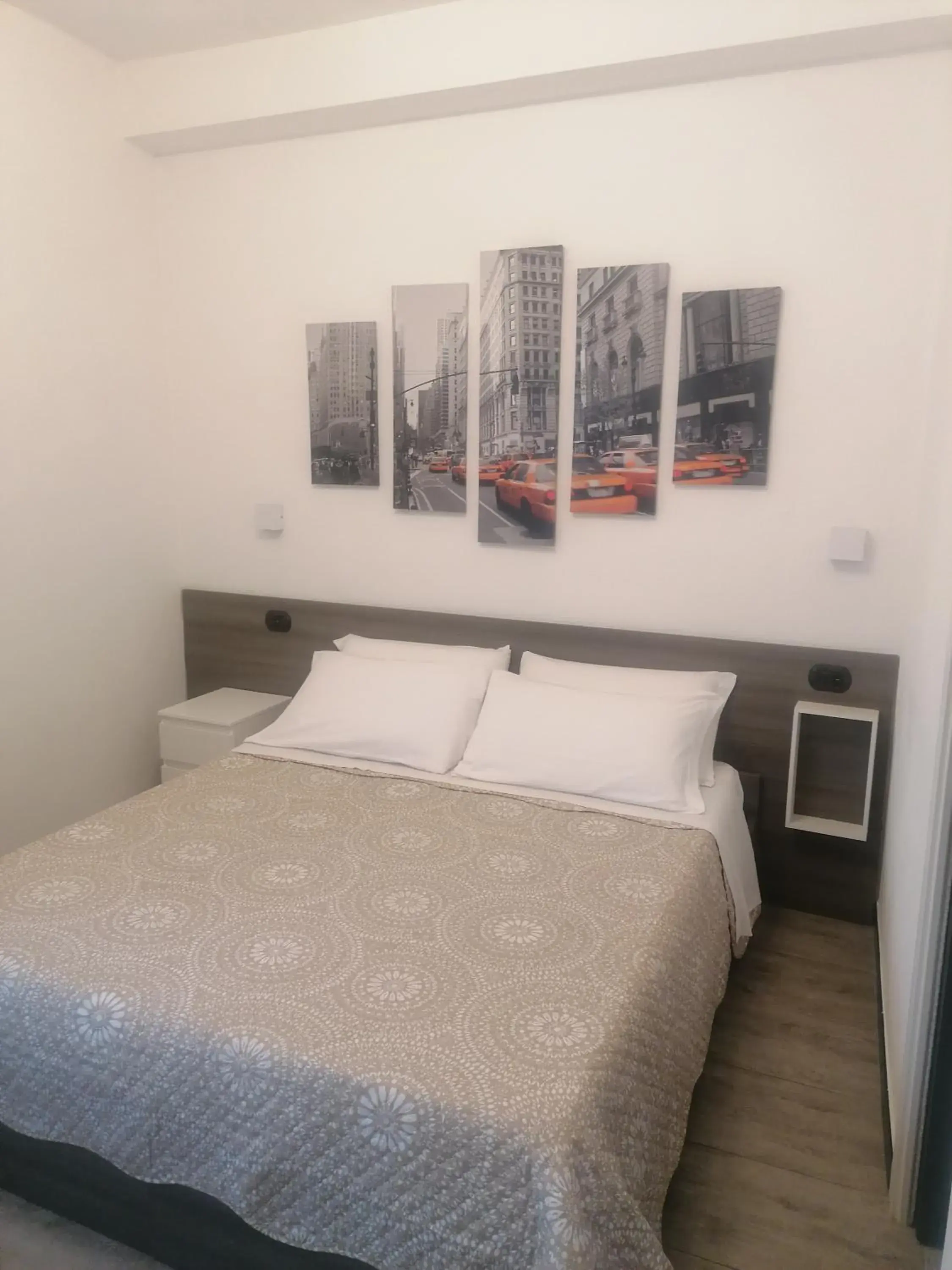 Double Room in B&B "LA GIANCARLA" Double Room in B&B "LA GIANCARLA"