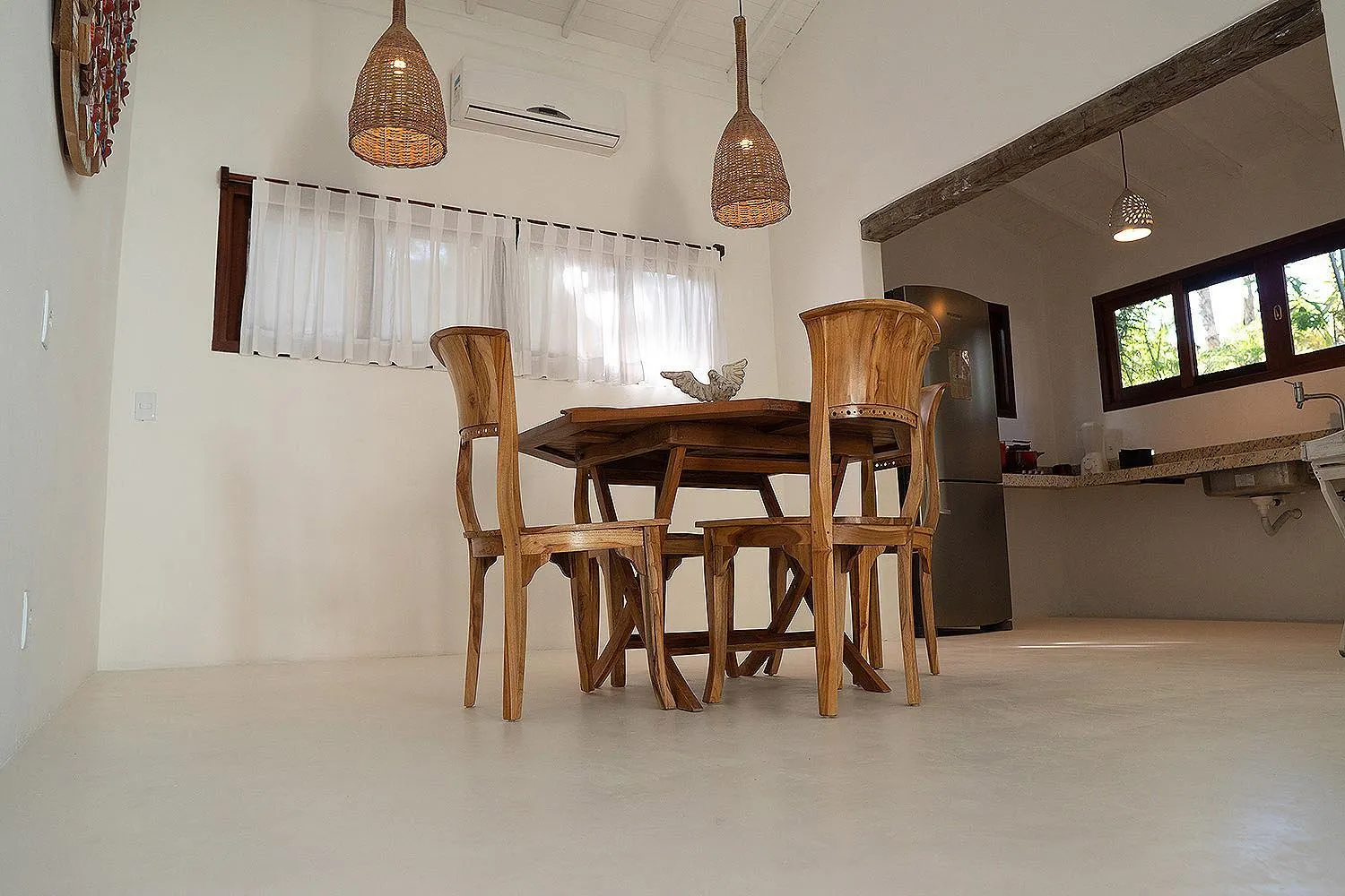 Dining area in Pousada Calypso