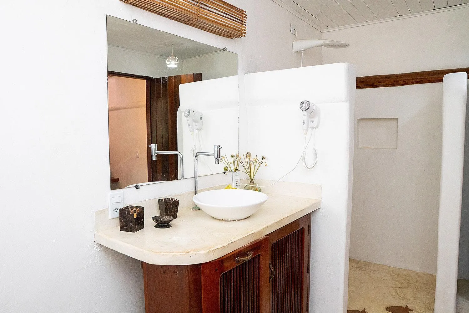 Bathroom in Pousada Calypso