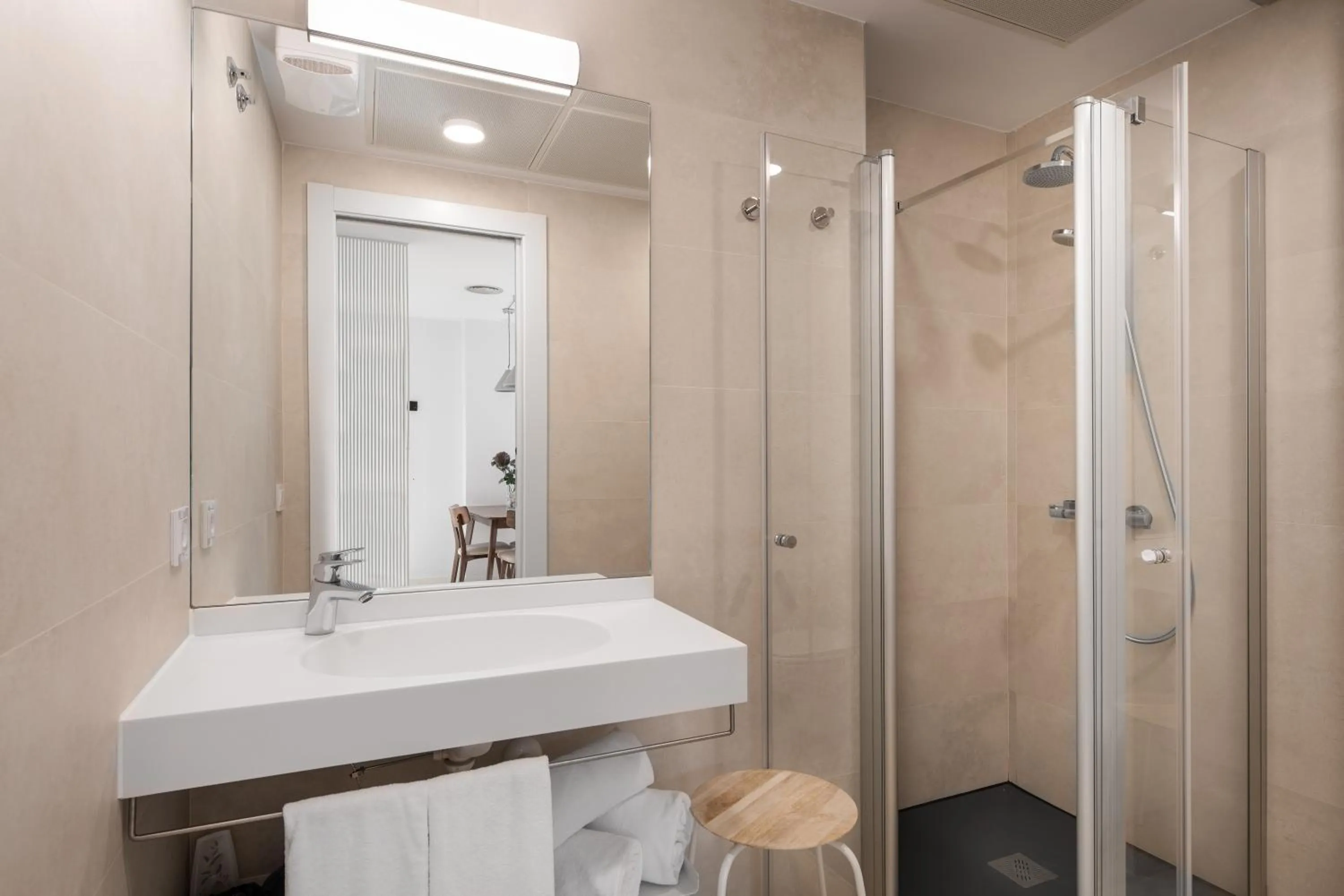 Shower in Apartamentos Suite The Way
