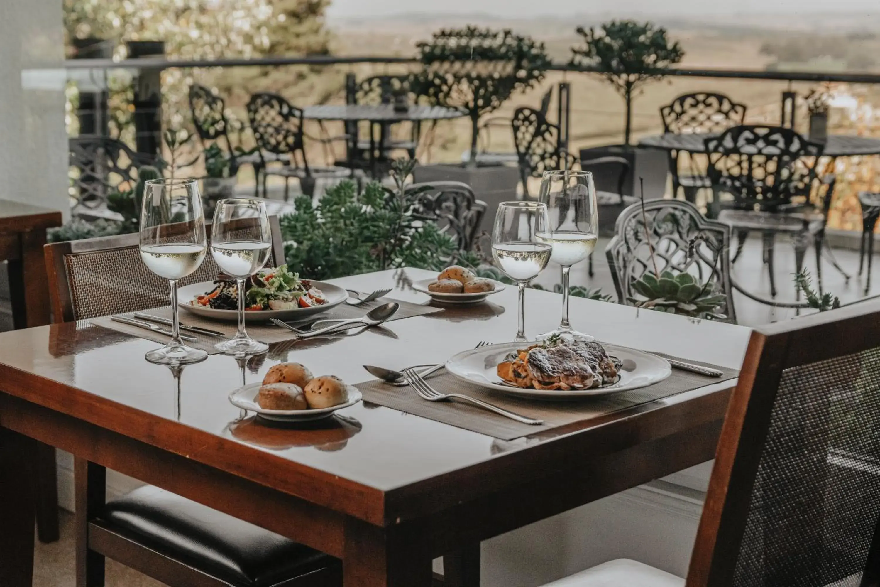 Restaurant/places to eat in Amaike Hotel Golf & Spa Restaurant/places to eat in Amaike Hotel Golf & Spa