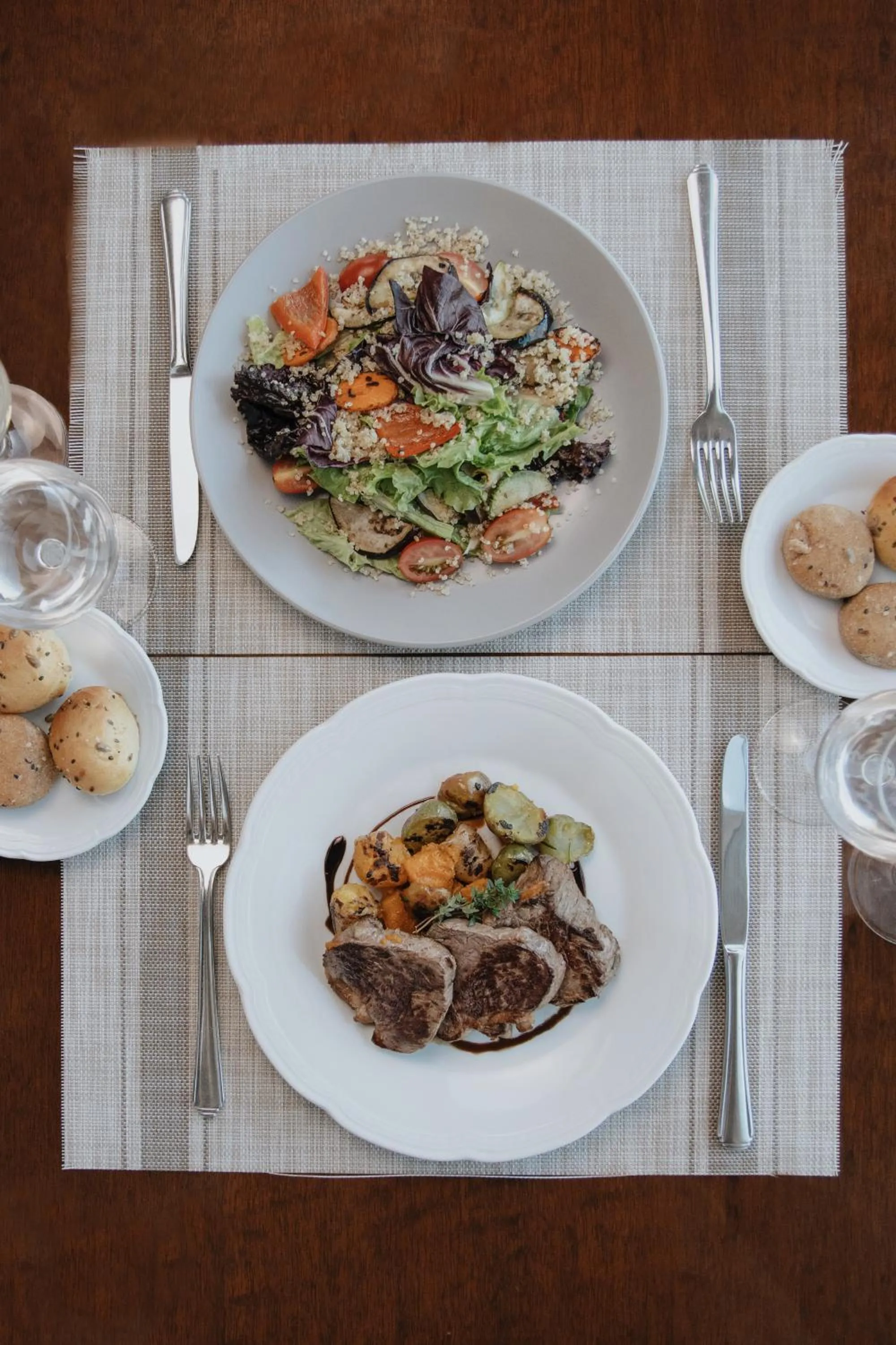 Restaurant/places to eat in Amaike Hotel Golf & Spa