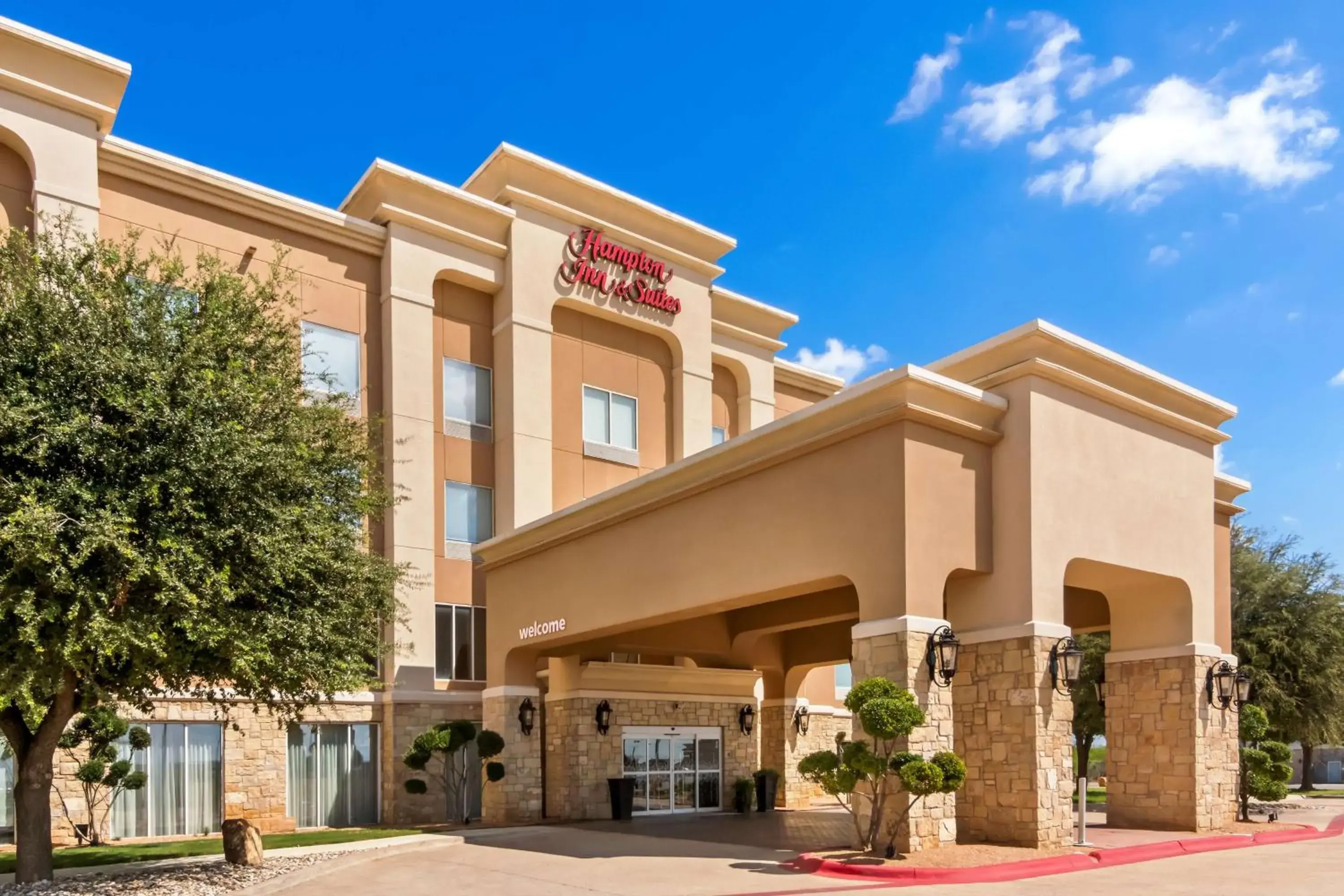 Property building in Hampton Inn & Suites Abilene I-20 Property building in Hampton Inn & Suites Abilene I-20