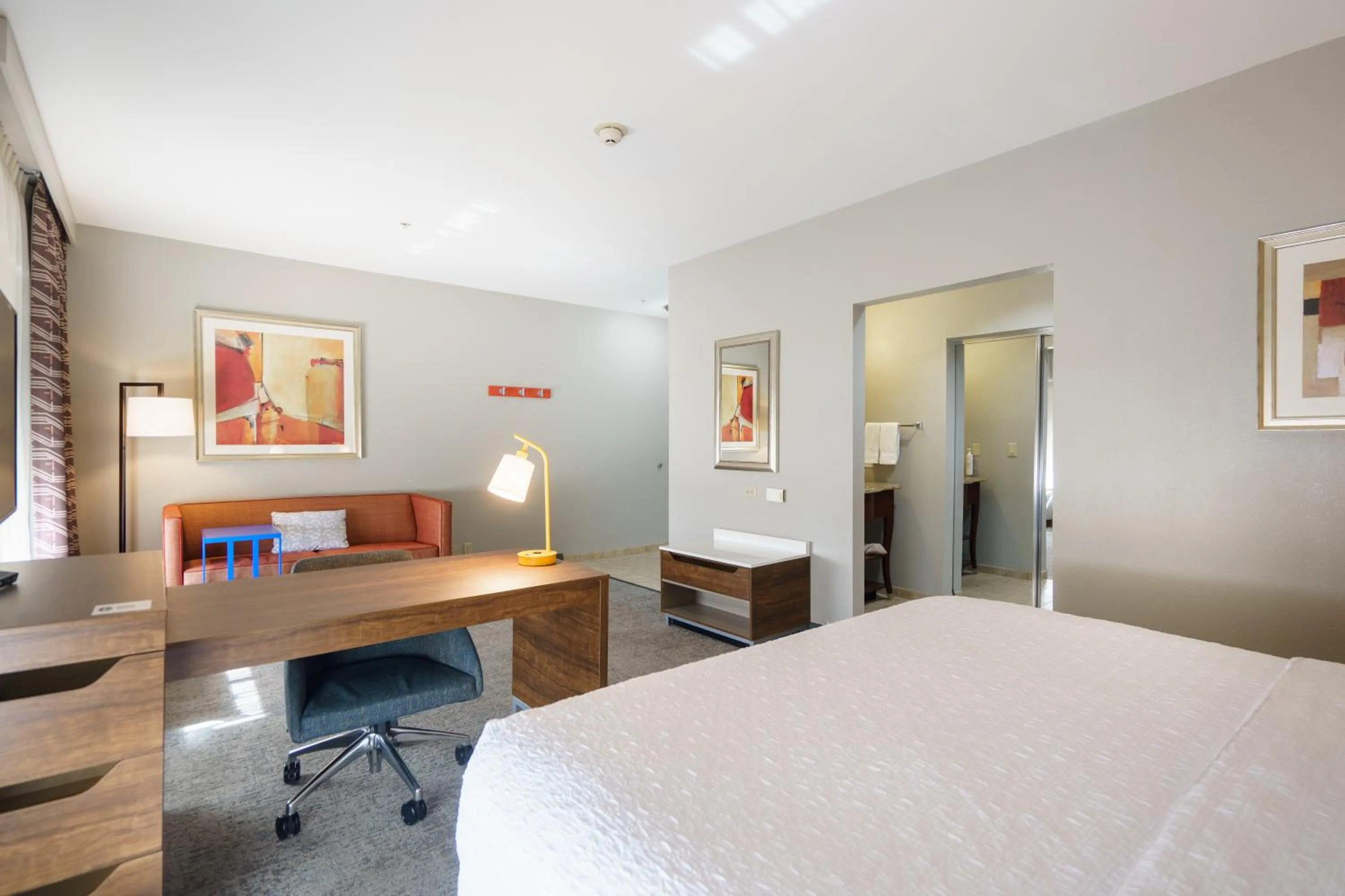 Bed in Hampton Inn & Suites Abilene I-20