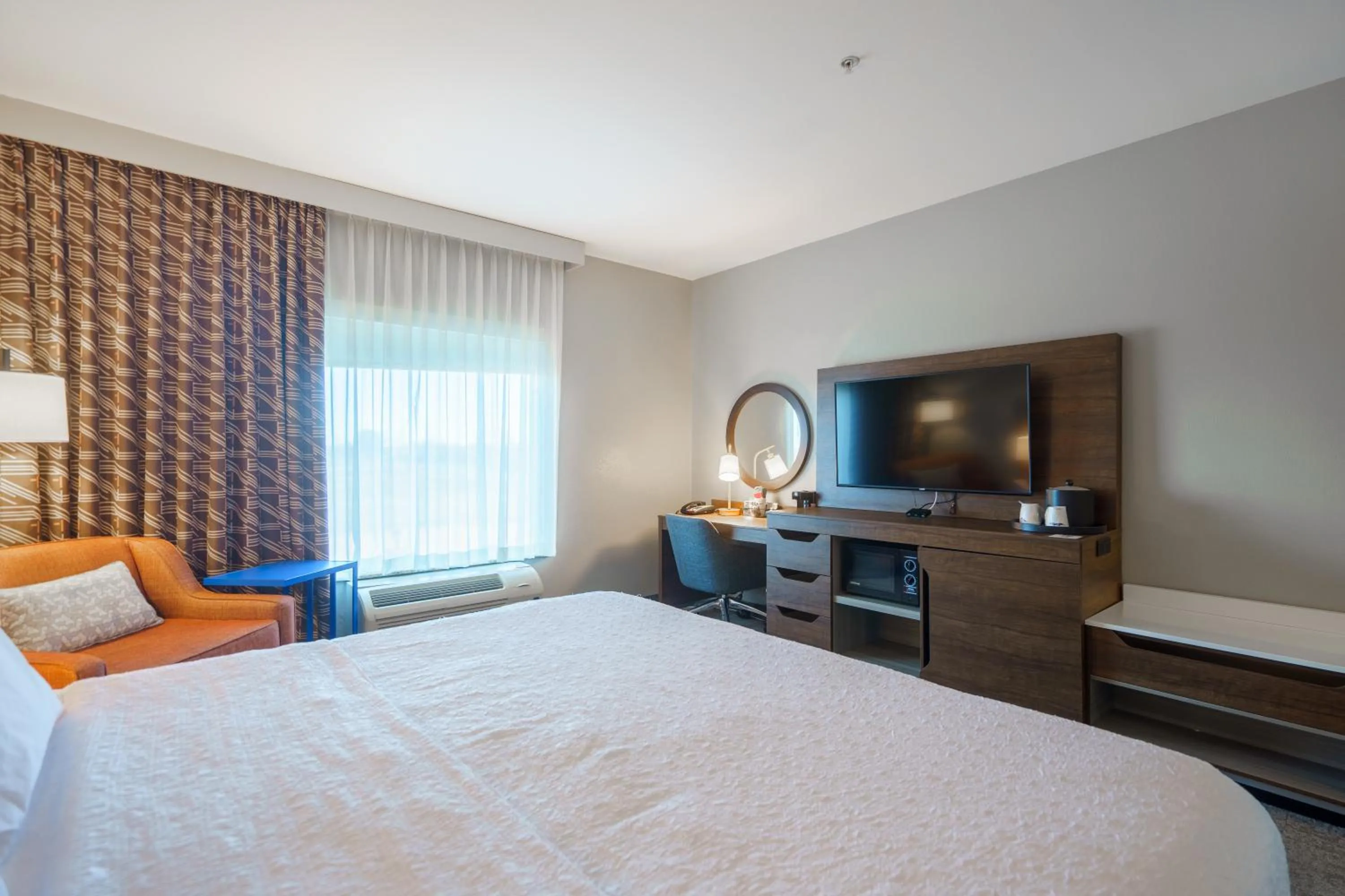 Bed in Hampton Inn & Suites Abilene I-20