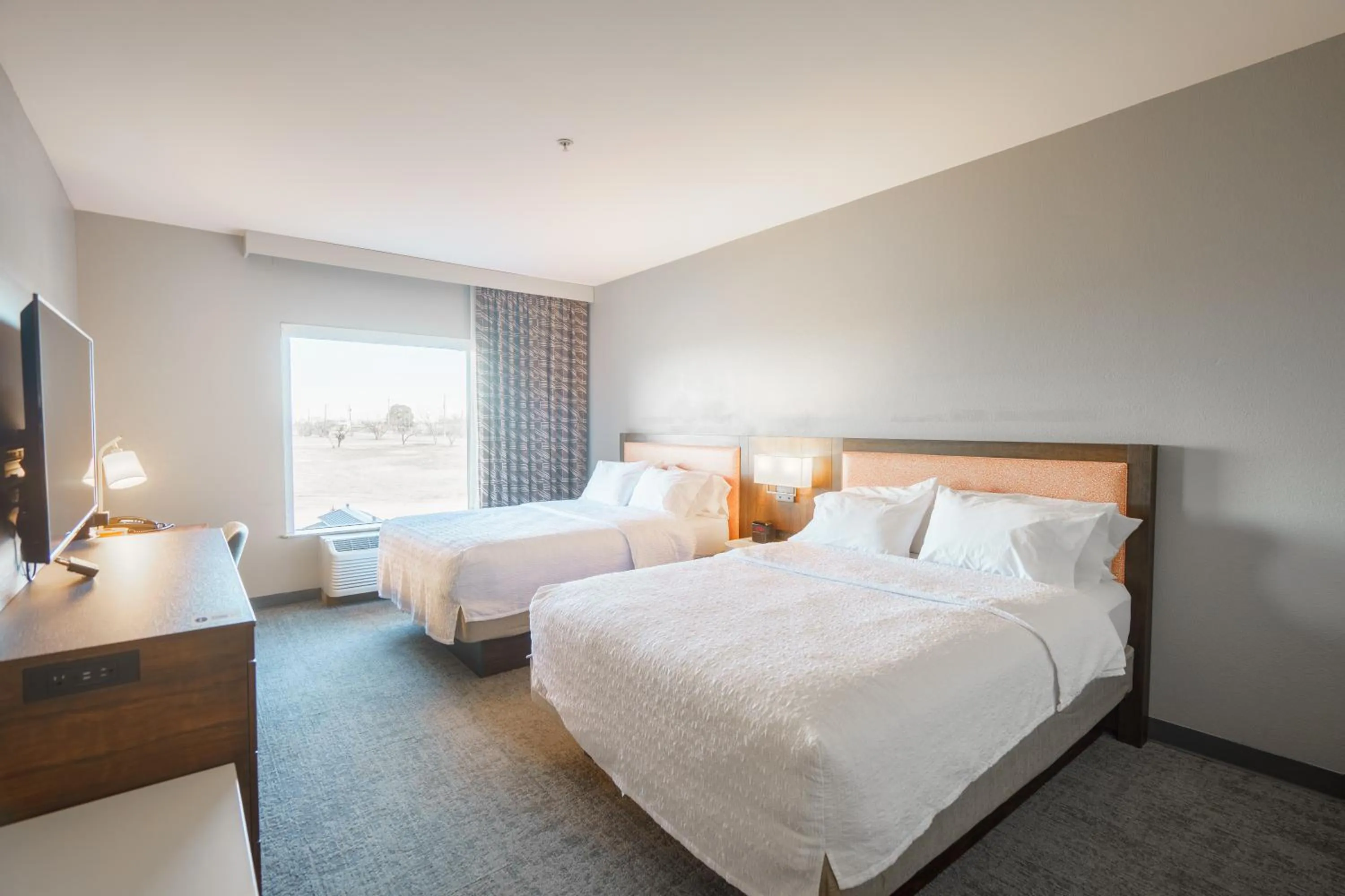 Bed in Hampton Inn & Suites Abilene I-20