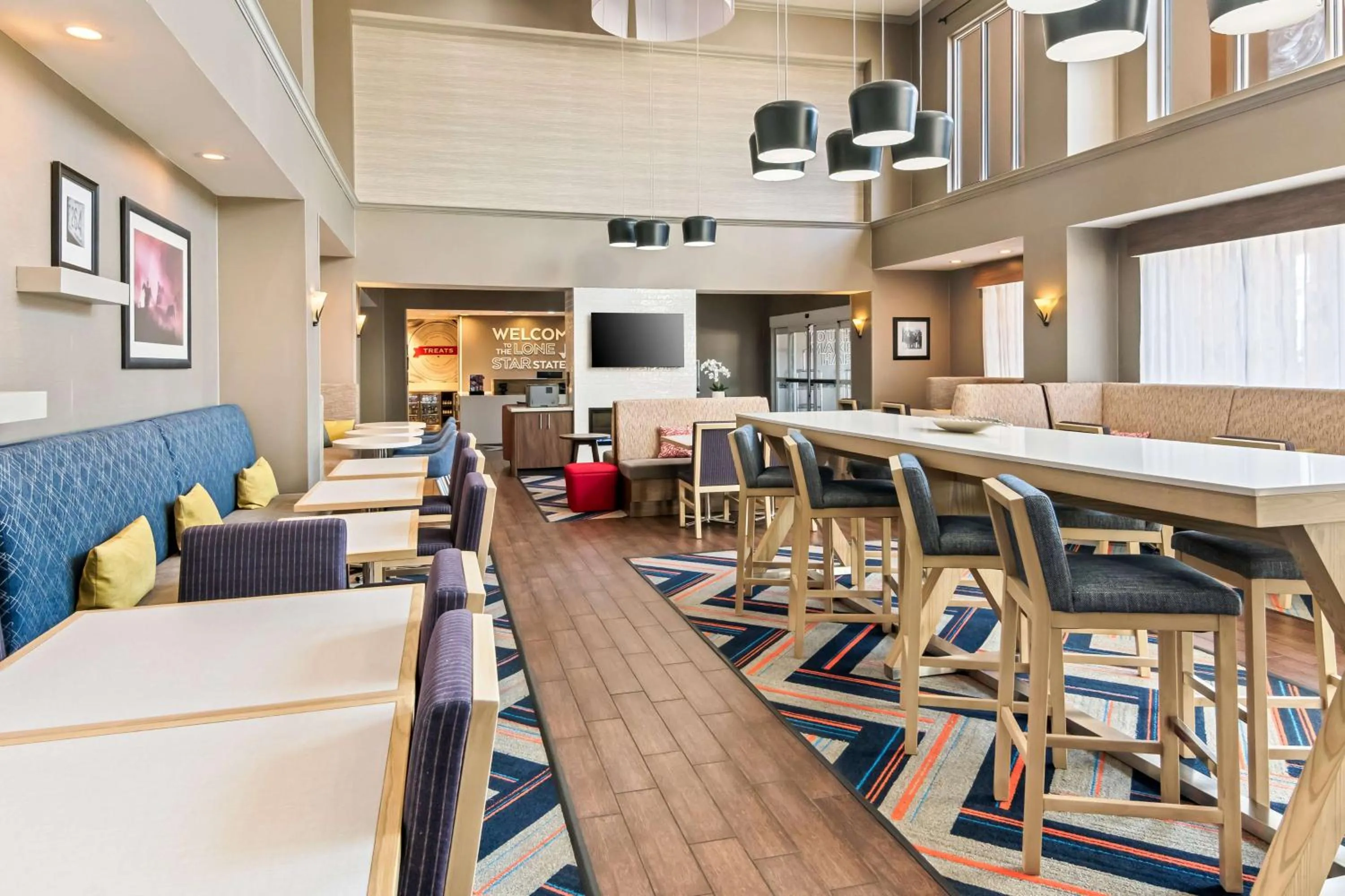 Breakfast in Hampton Inn & Suites Abilene I-20