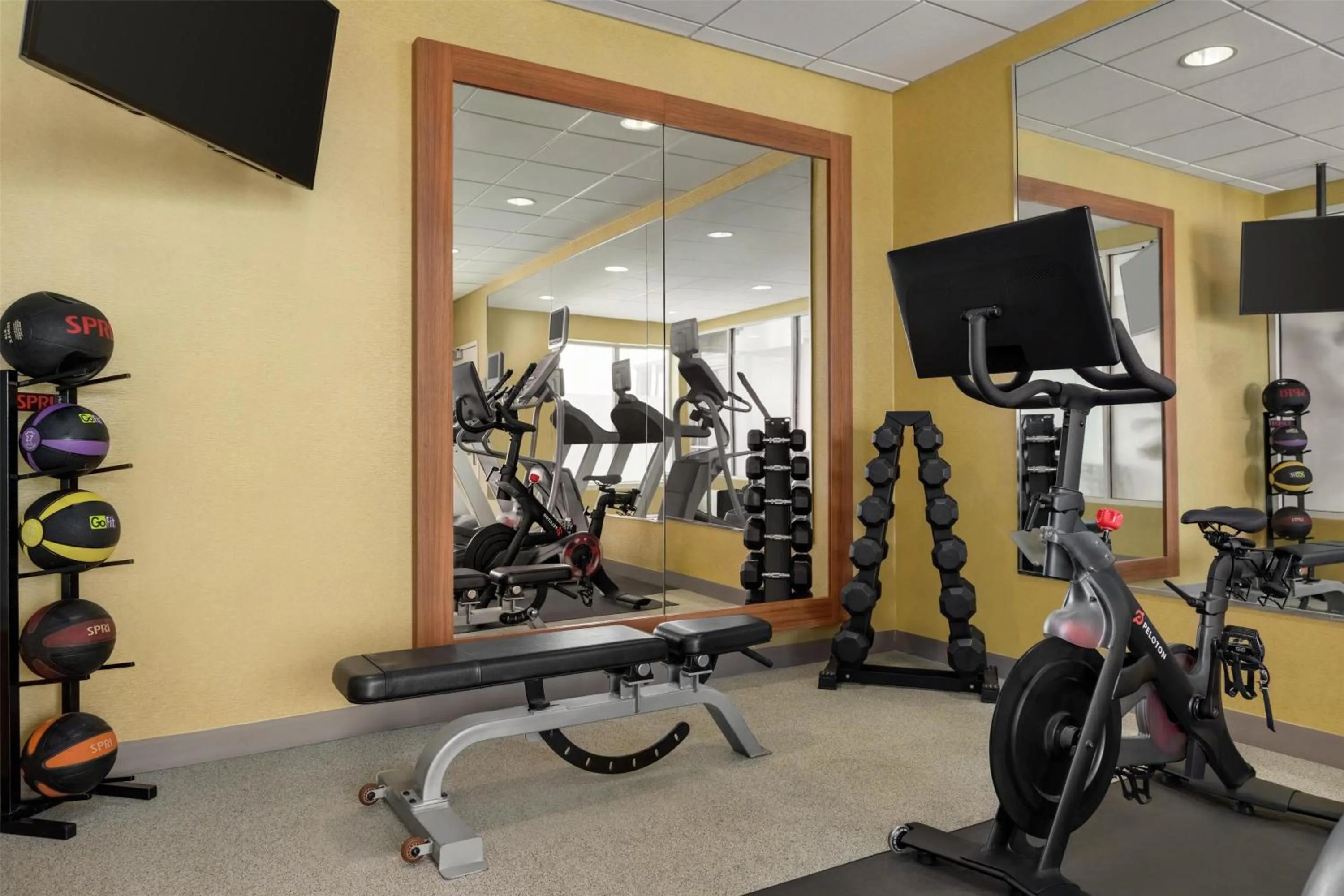 Fitness centre/facilities in Hilton Garden Inn Allentown Bethlehem Airport
