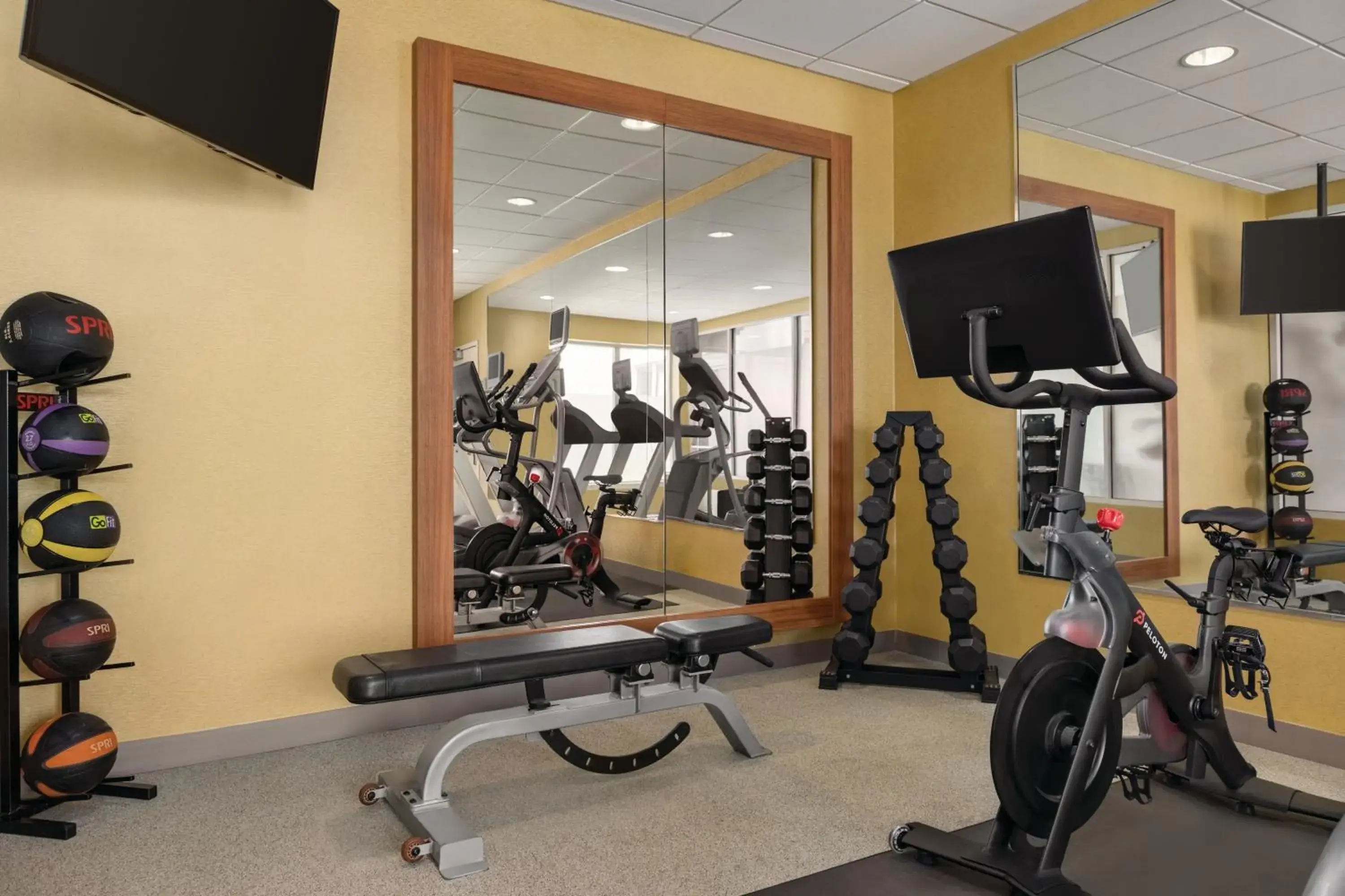 Fitness centre/facilities in Hilton Garden Inn Allentown Bethlehem Airport Fitness centre/facilities in Hilton Garden Inn Allentown Bethlehem Airport