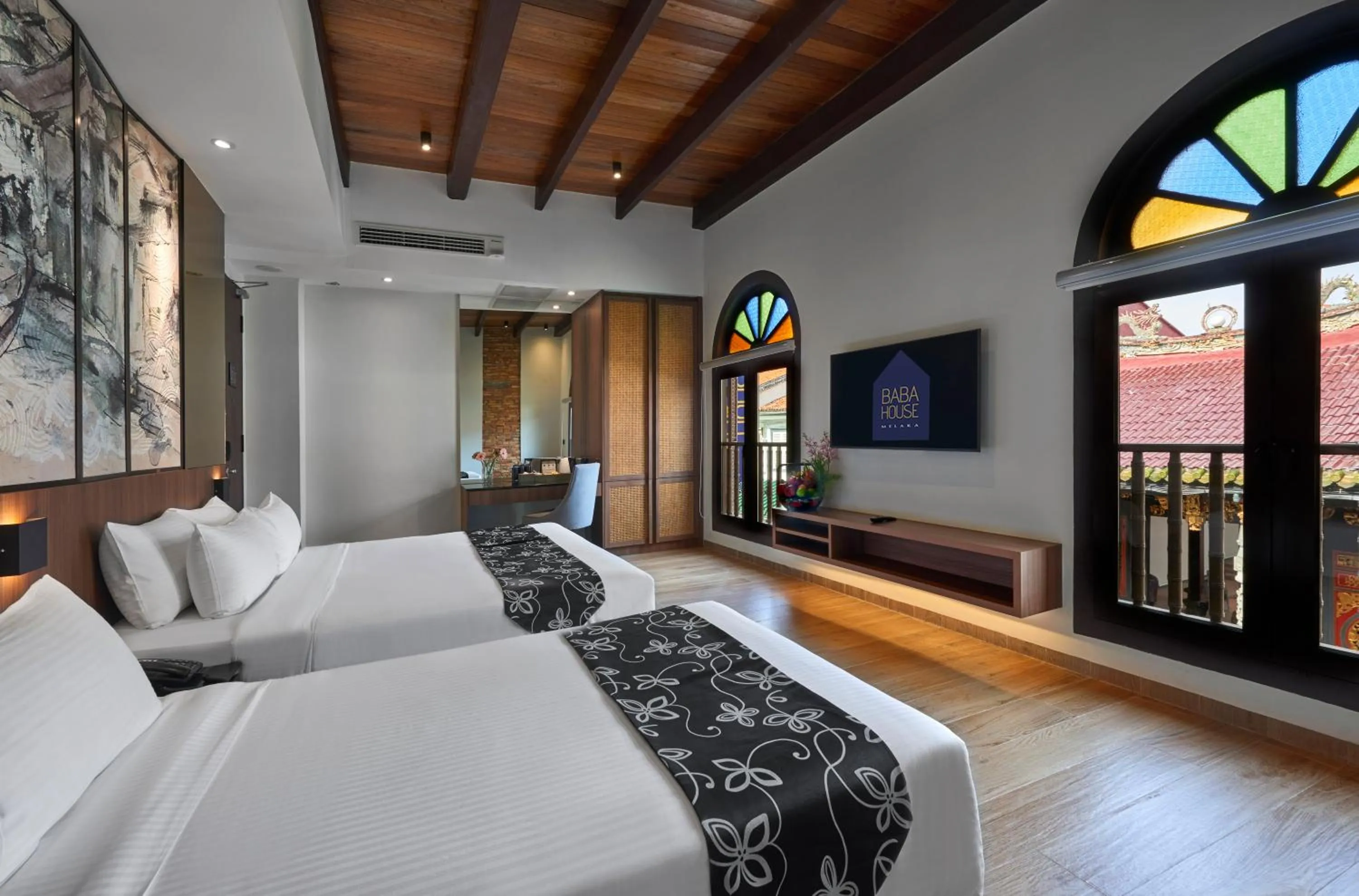 Property building, Bed in Baba House Melaka