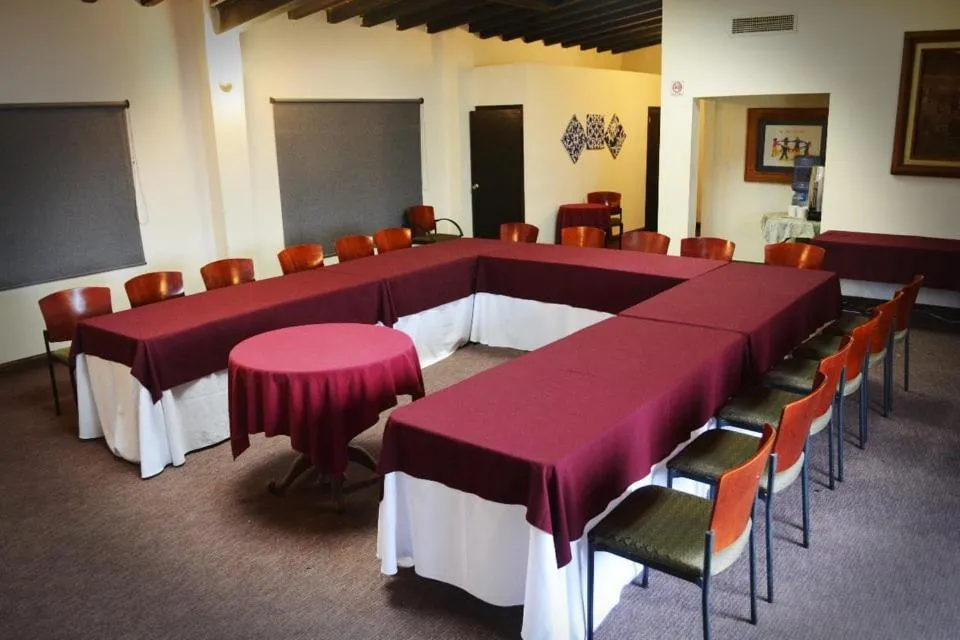 Business facilities in Hotel Posada El Rey Sol