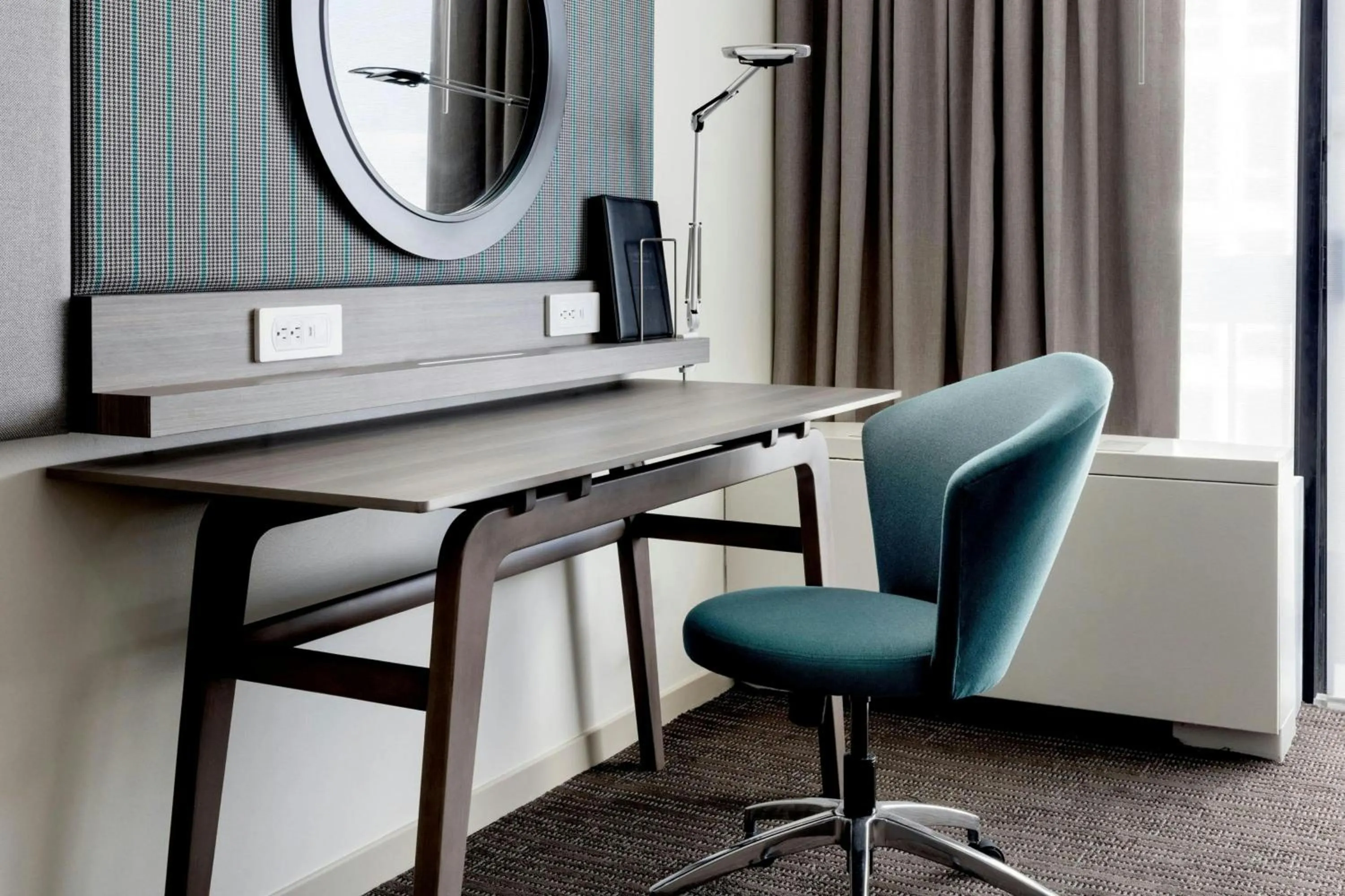 Photo of the whole room in Peachtree Hotel Midtown Atlanta