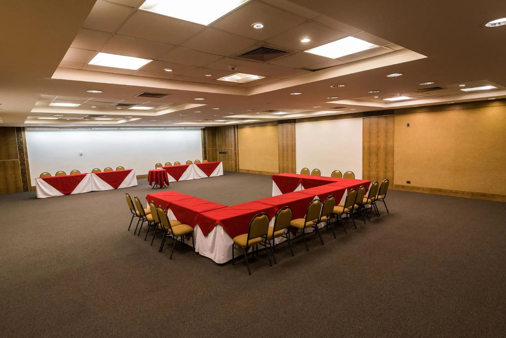 Business facilities in Hotel Boulevard