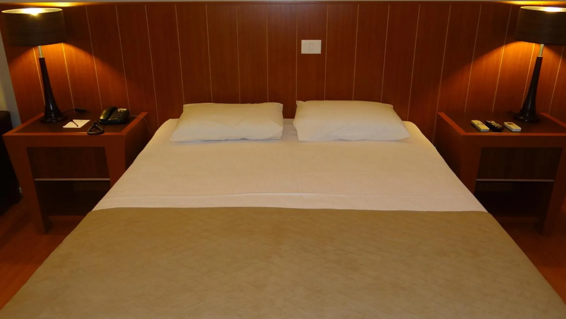 Bed in Hotel Boulevard