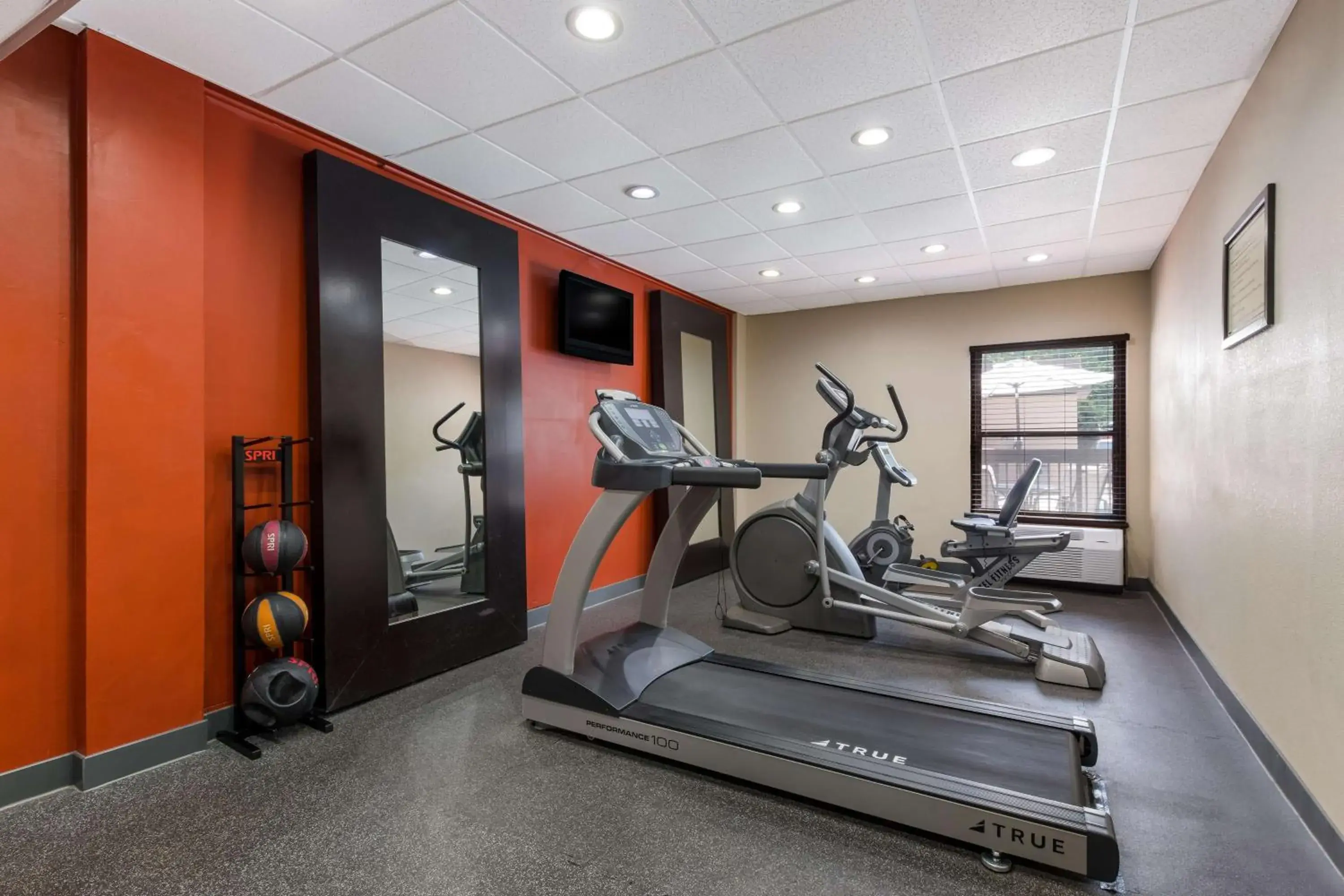 Fitness centre/facilities in Best Western Albemarle Inn Fitness centre/facilities in Best Western Albemarle Inn