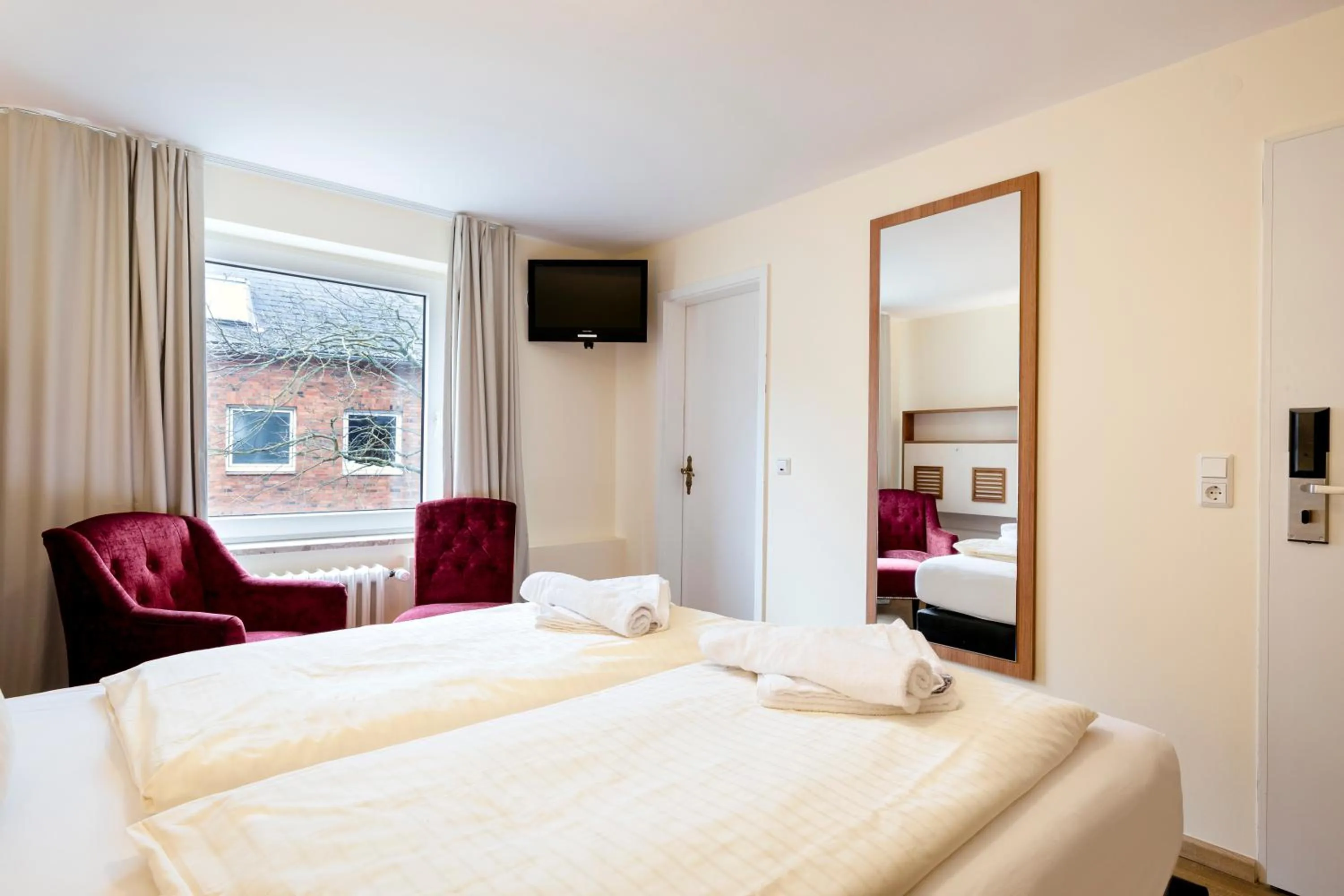 Bed in Hotel Helgolandia