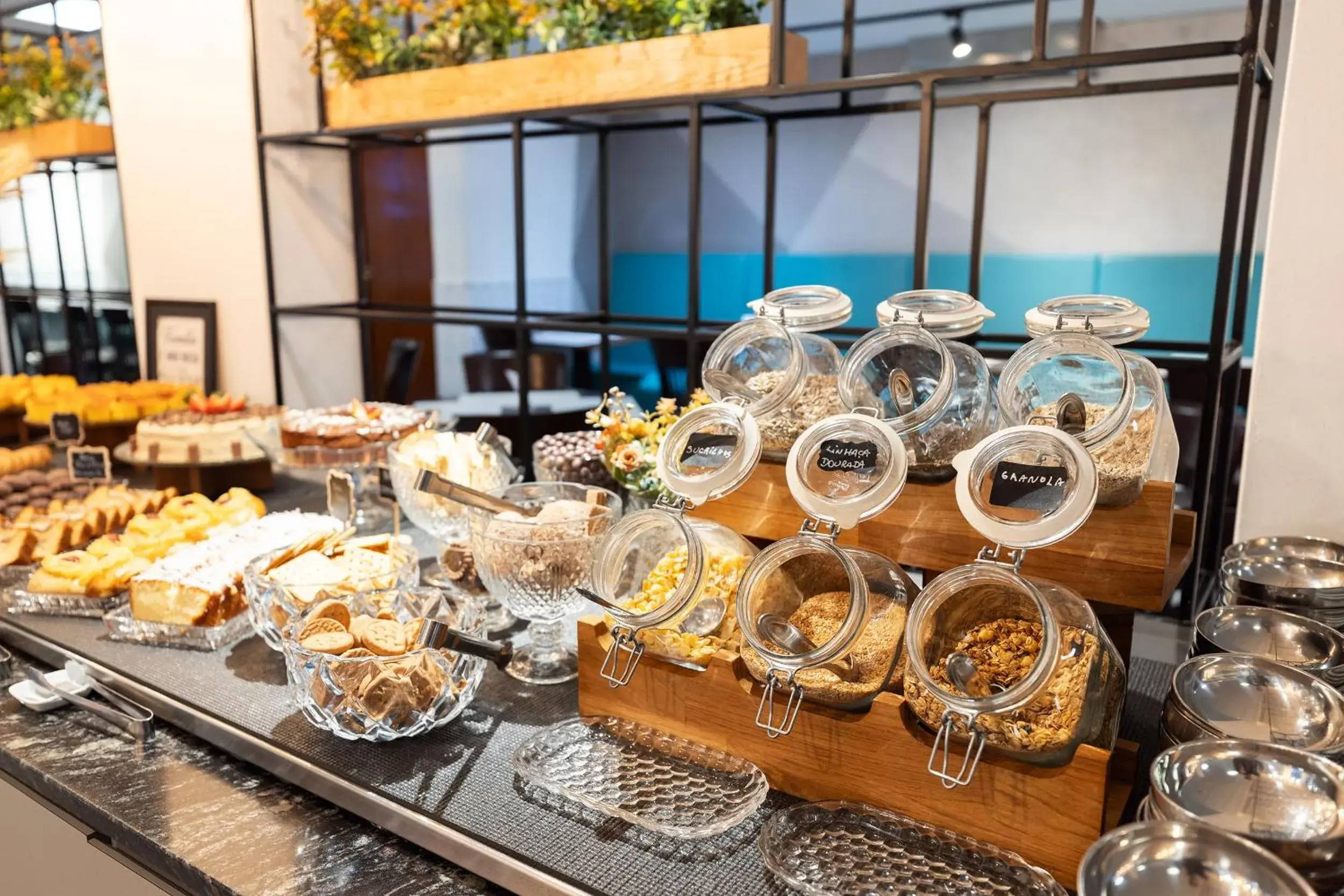 Breakfast in HM Hotel Breakfast in HM Hotel