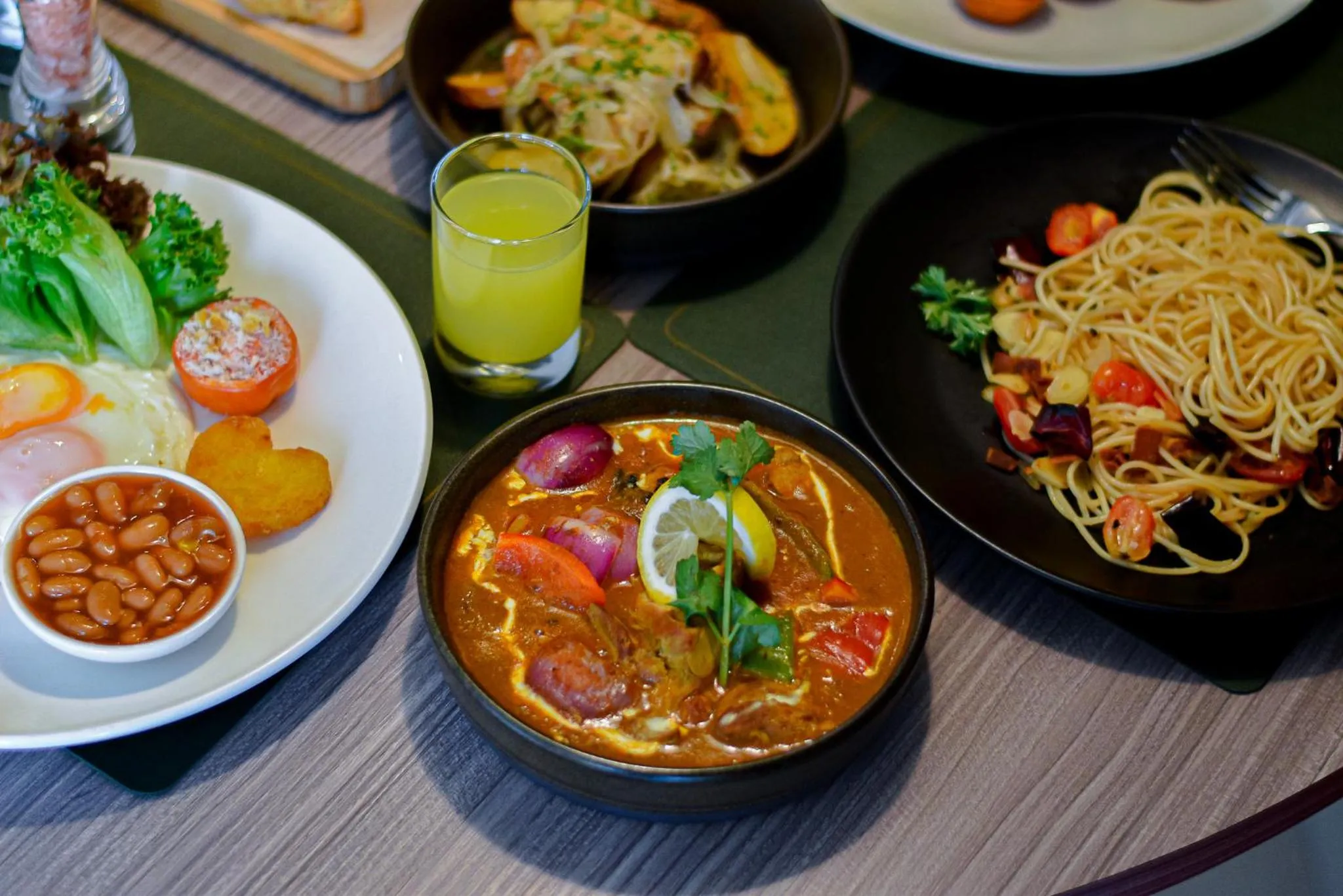 Breakfast in Hilton Garden Inn Bangkok Silom