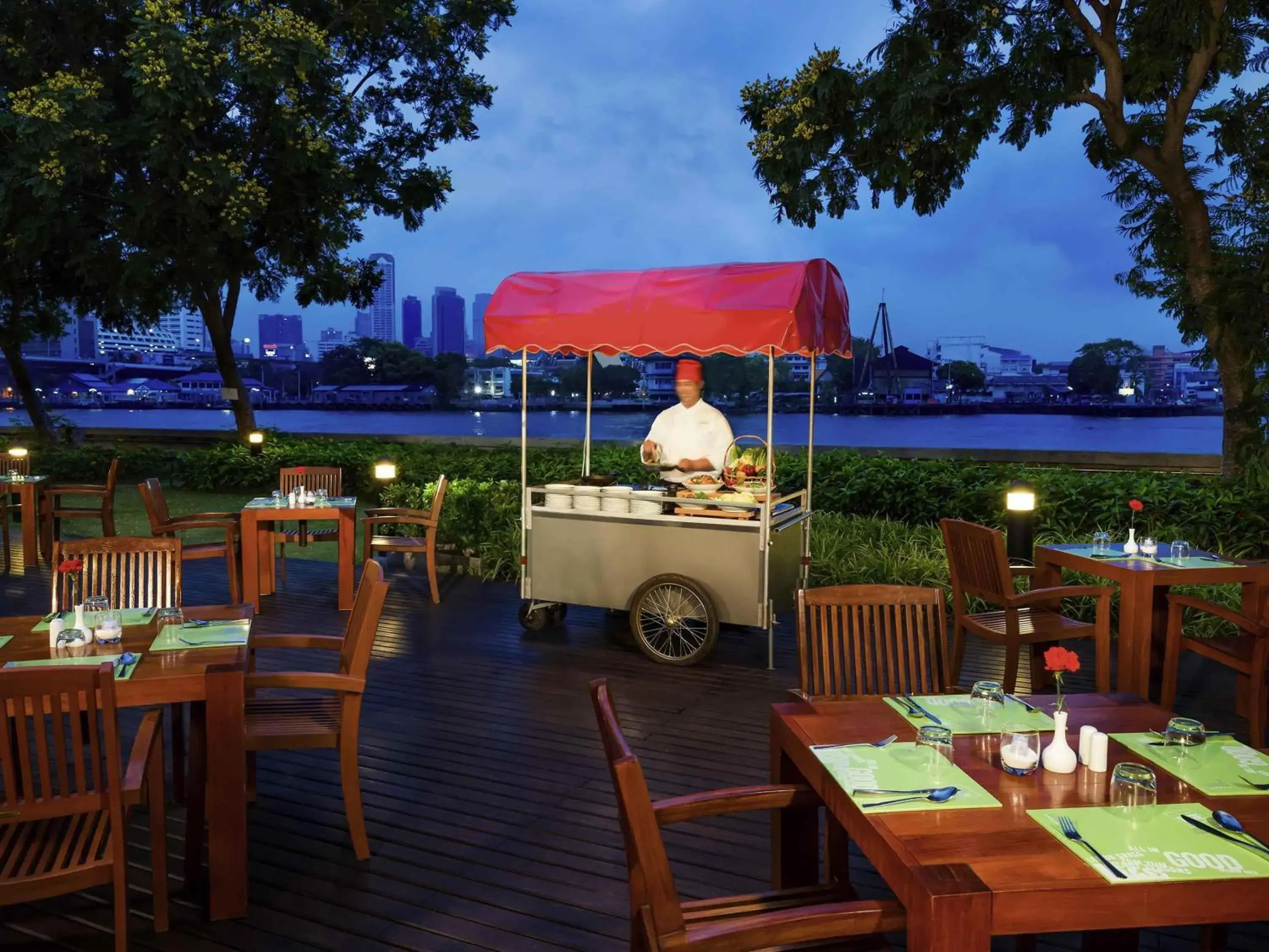 Property building in Ibis Bangkok Riverside Property building in Ibis Bangkok Riverside