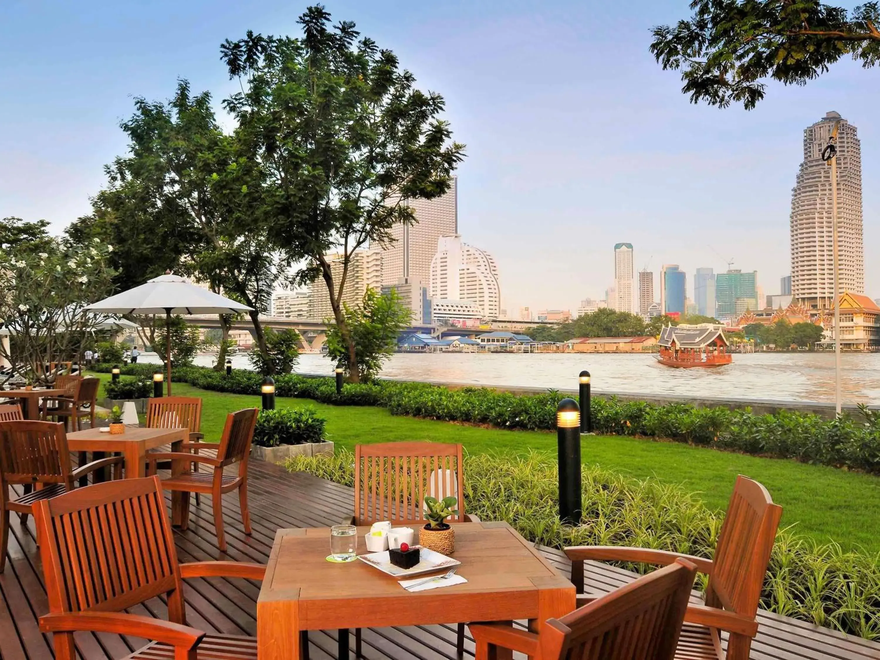 Restaurant/places to eat in Ibis Bangkok Riverside Restaurant/places to eat in Ibis Bangkok Riverside