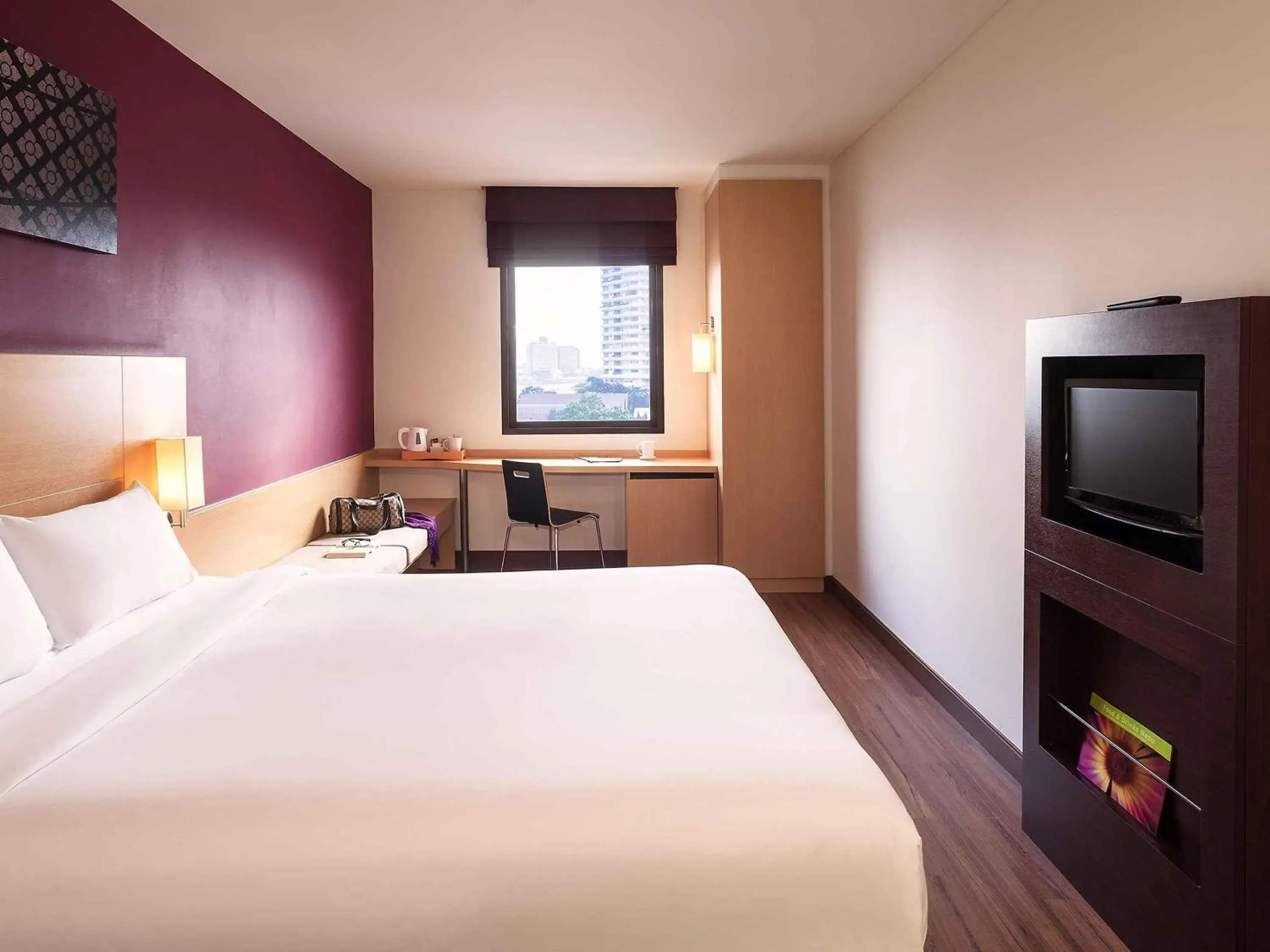 Bedroom, Bed in Ibis Bangkok Riverside Bedroom, Bed in Ibis Bangkok Riverside