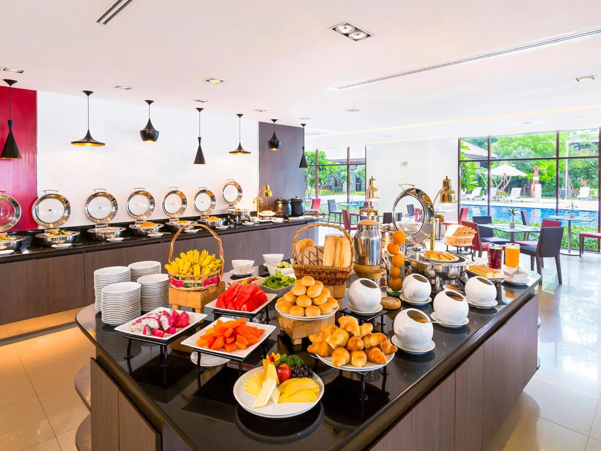 Restaurant/places to eat in Ibis Bangkok Riverside