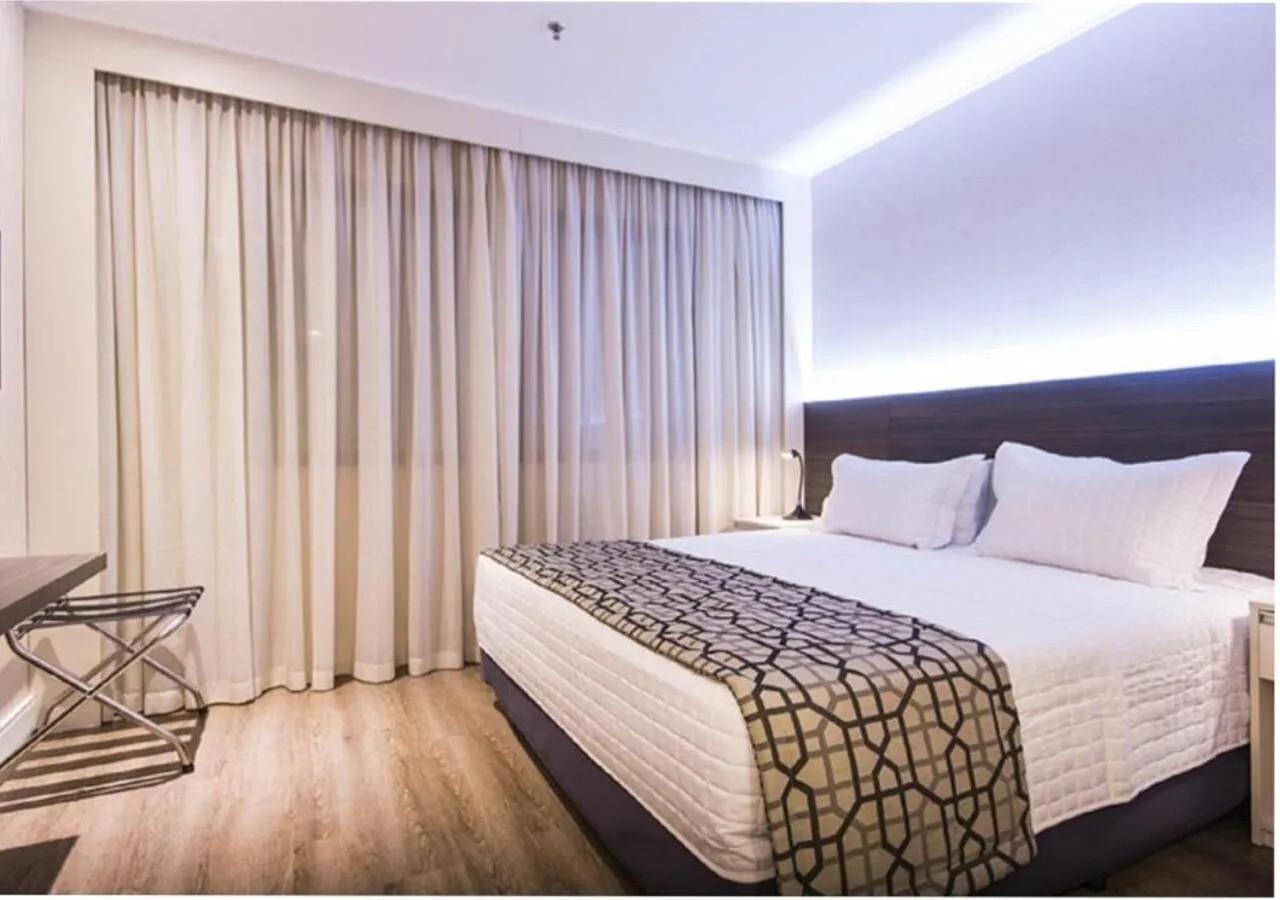 Bedroom, Bed in Transamerica Executive Taboao Morumbi