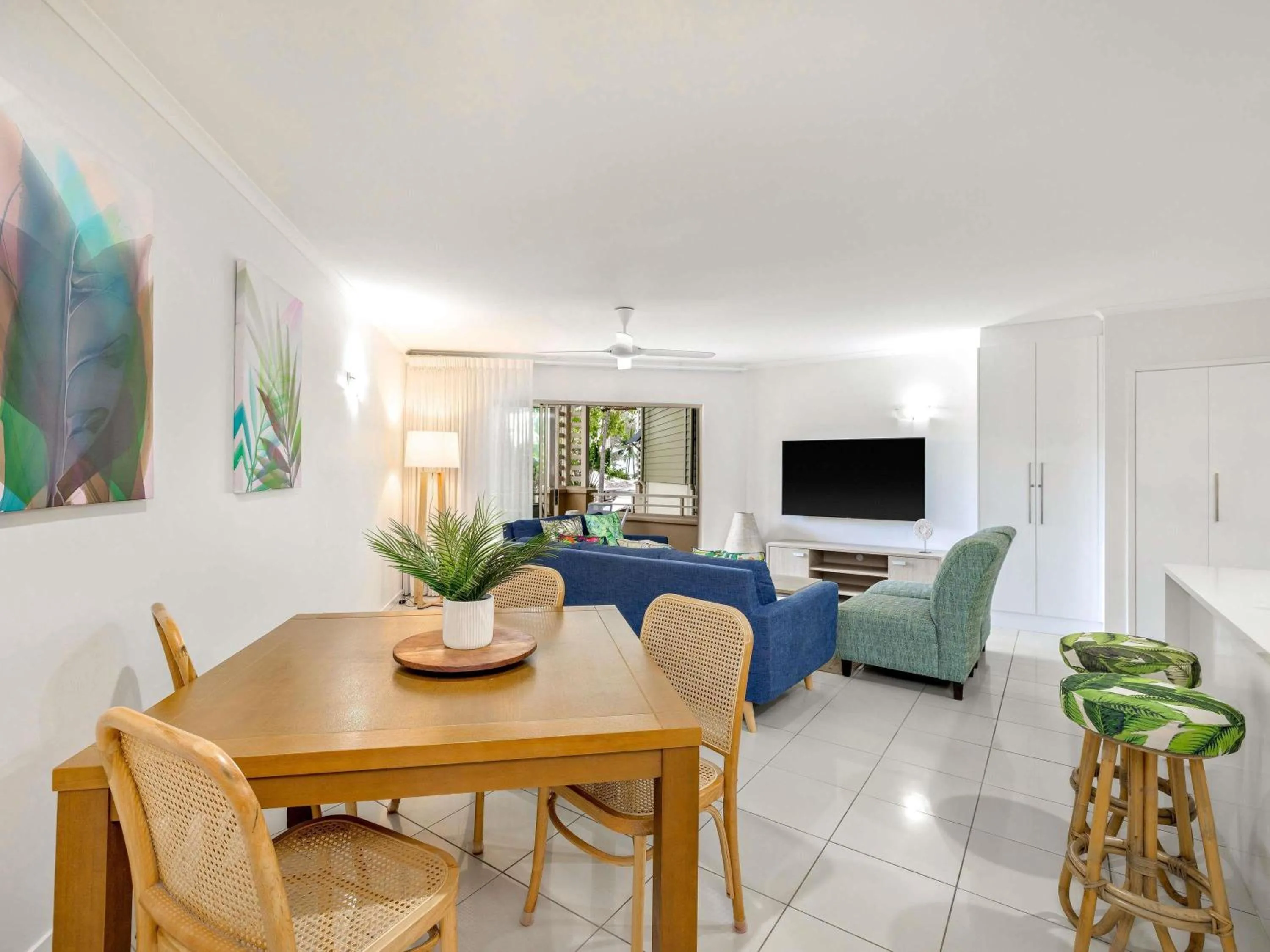 Bedroom in Mantra Amphora