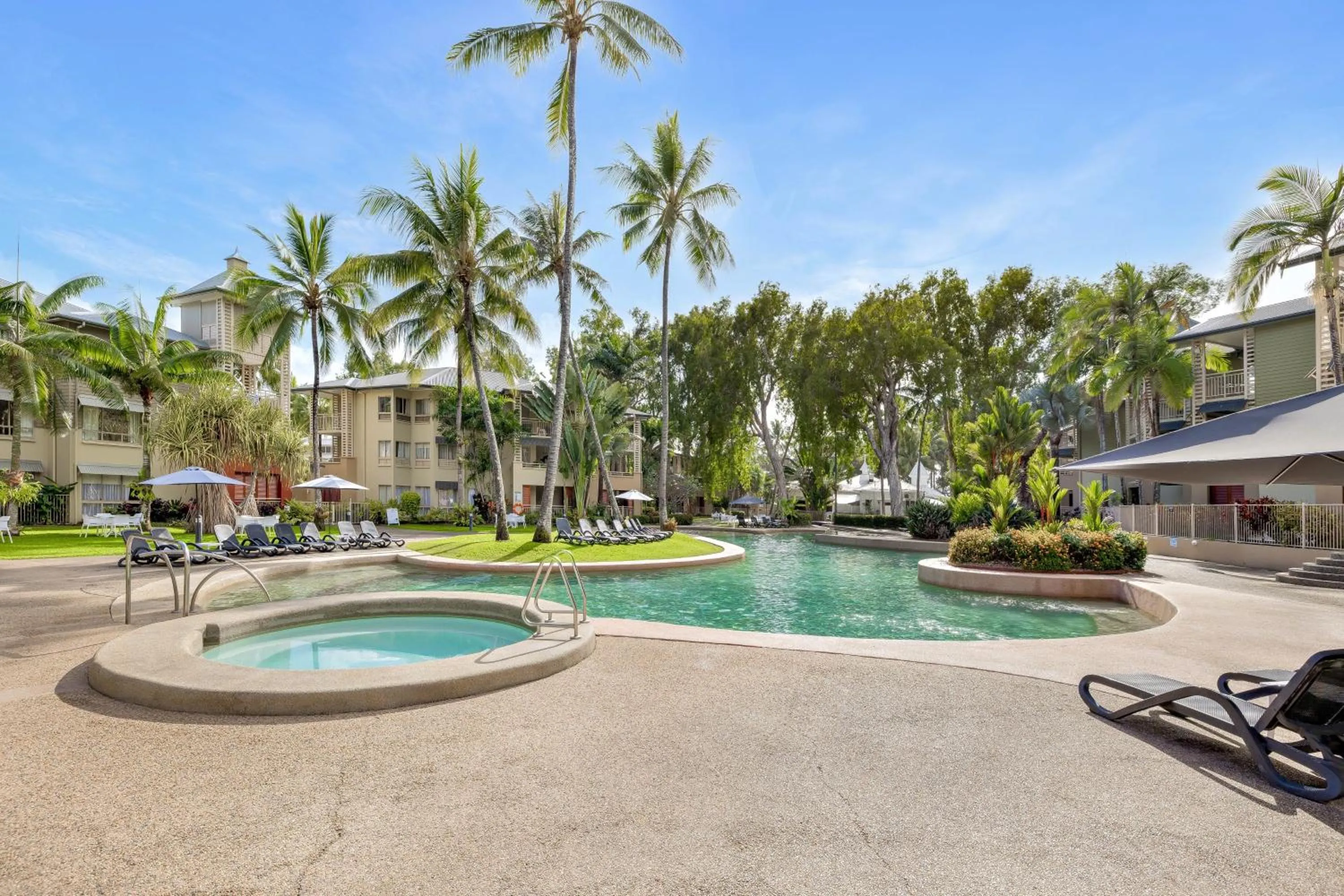 Swimming pool in Mantra Amphora