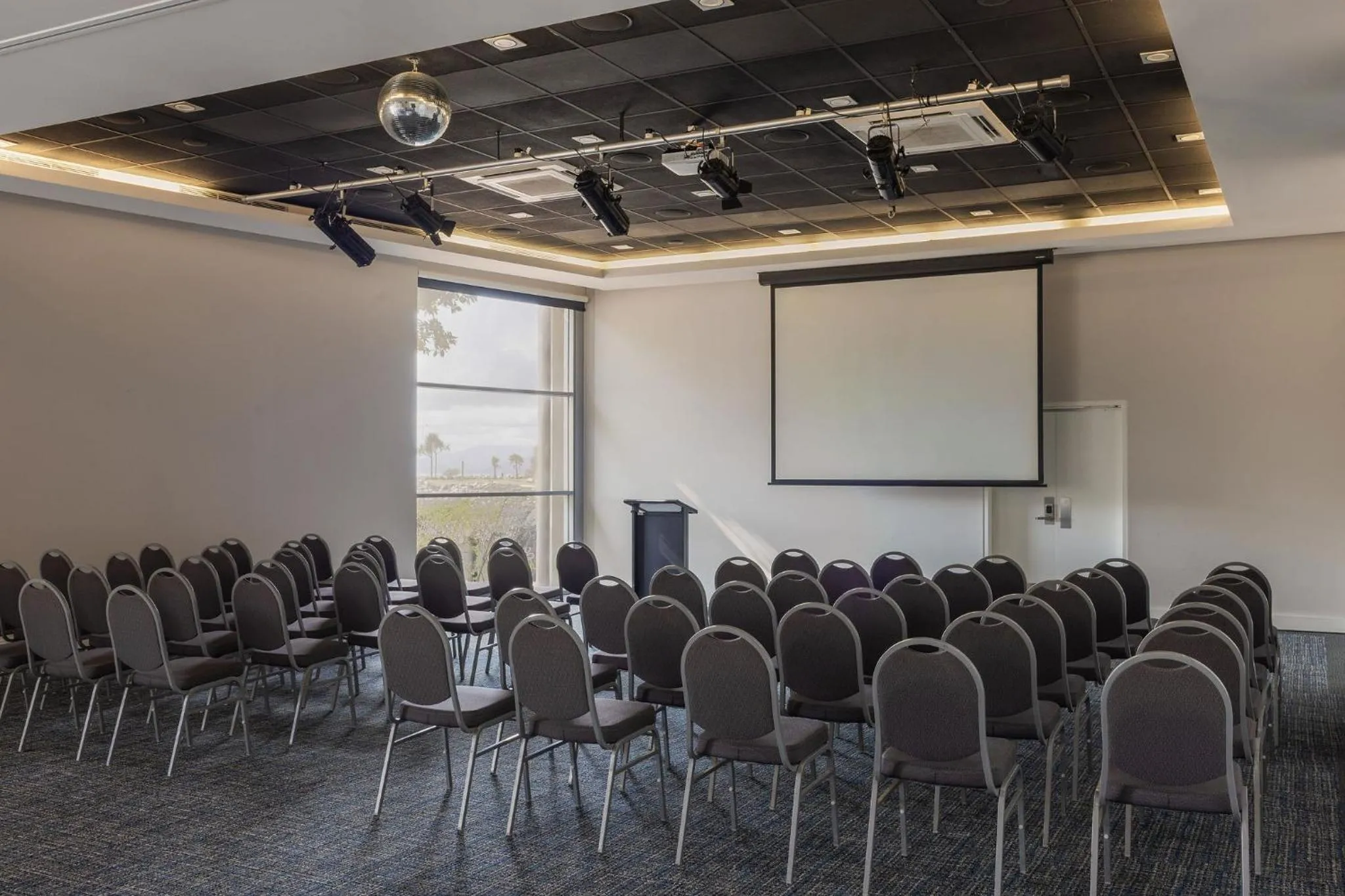 Meeting/conference room in Peppers Blue on Blue