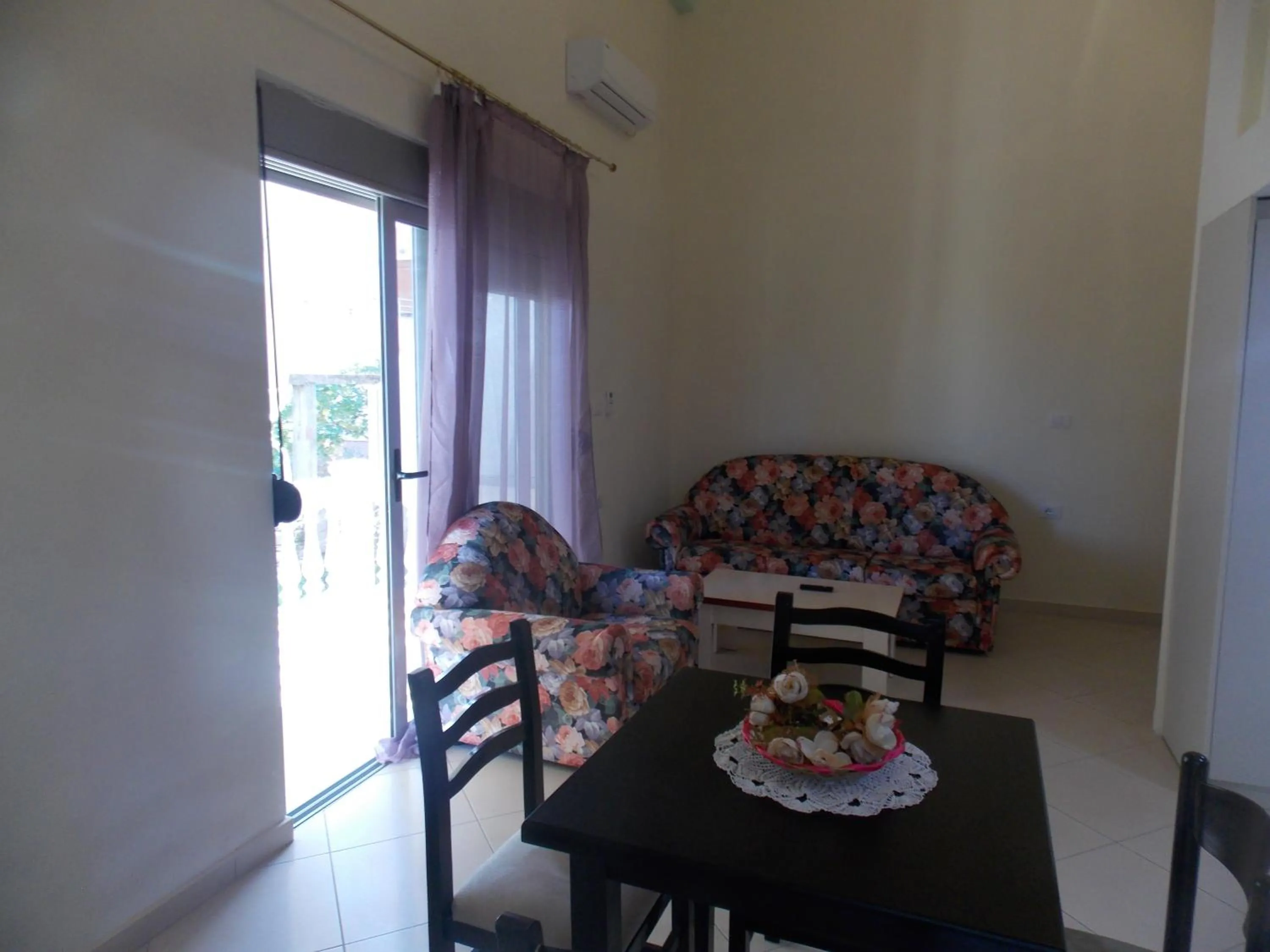Angela Apartments